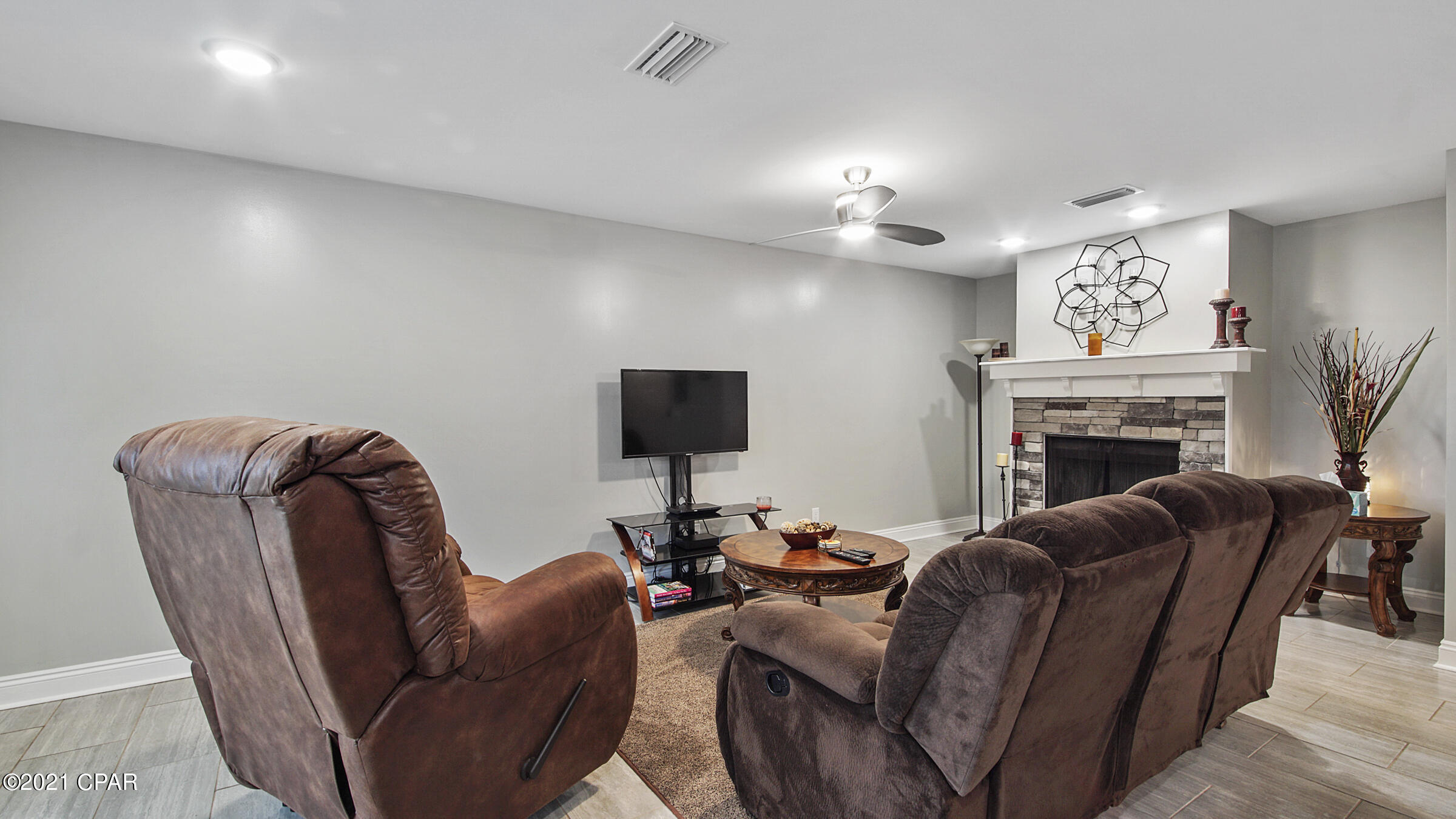 Pine Forest Est Ph 1 - Residential