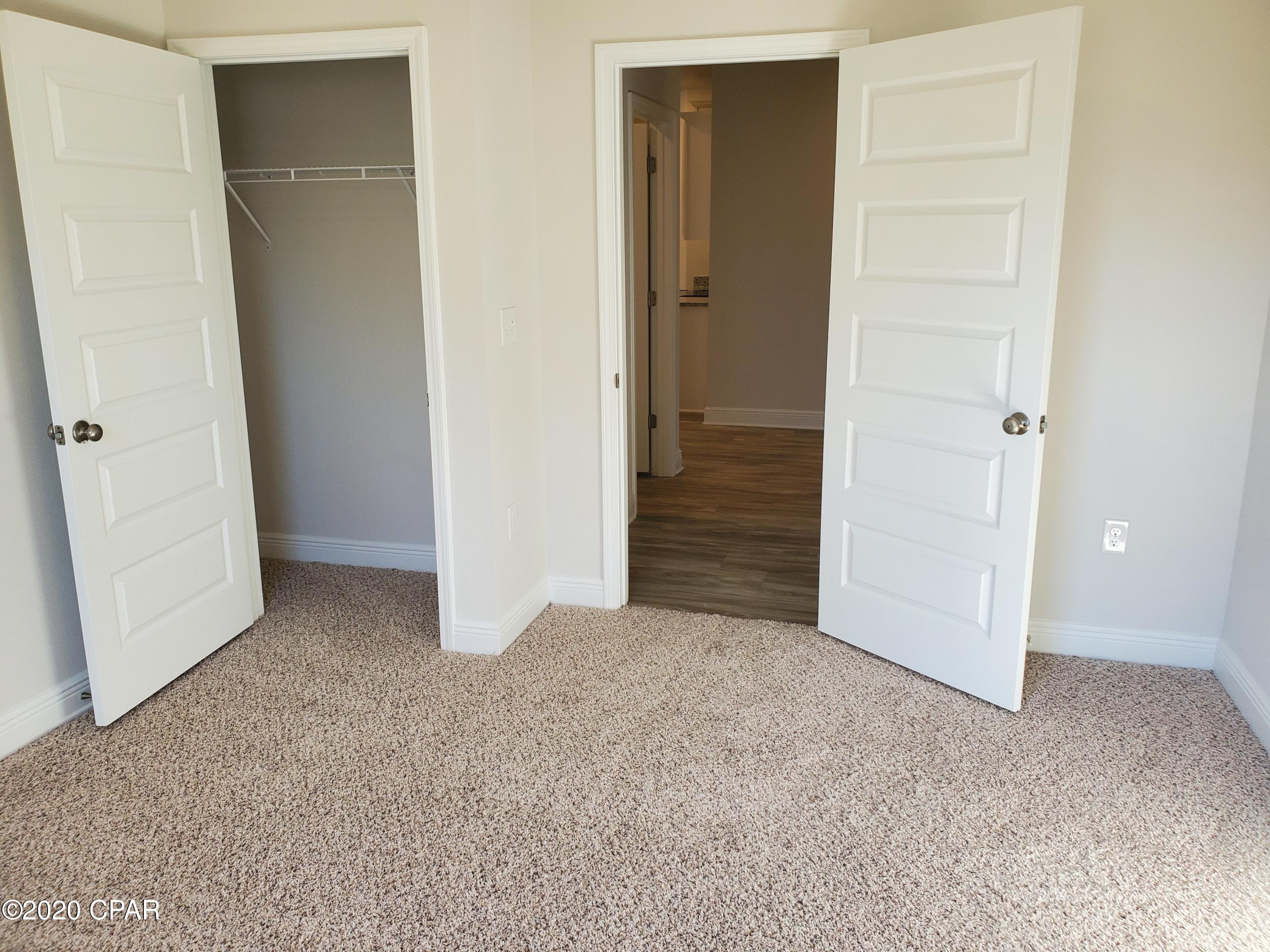 Emerald Cove Villas - Residential