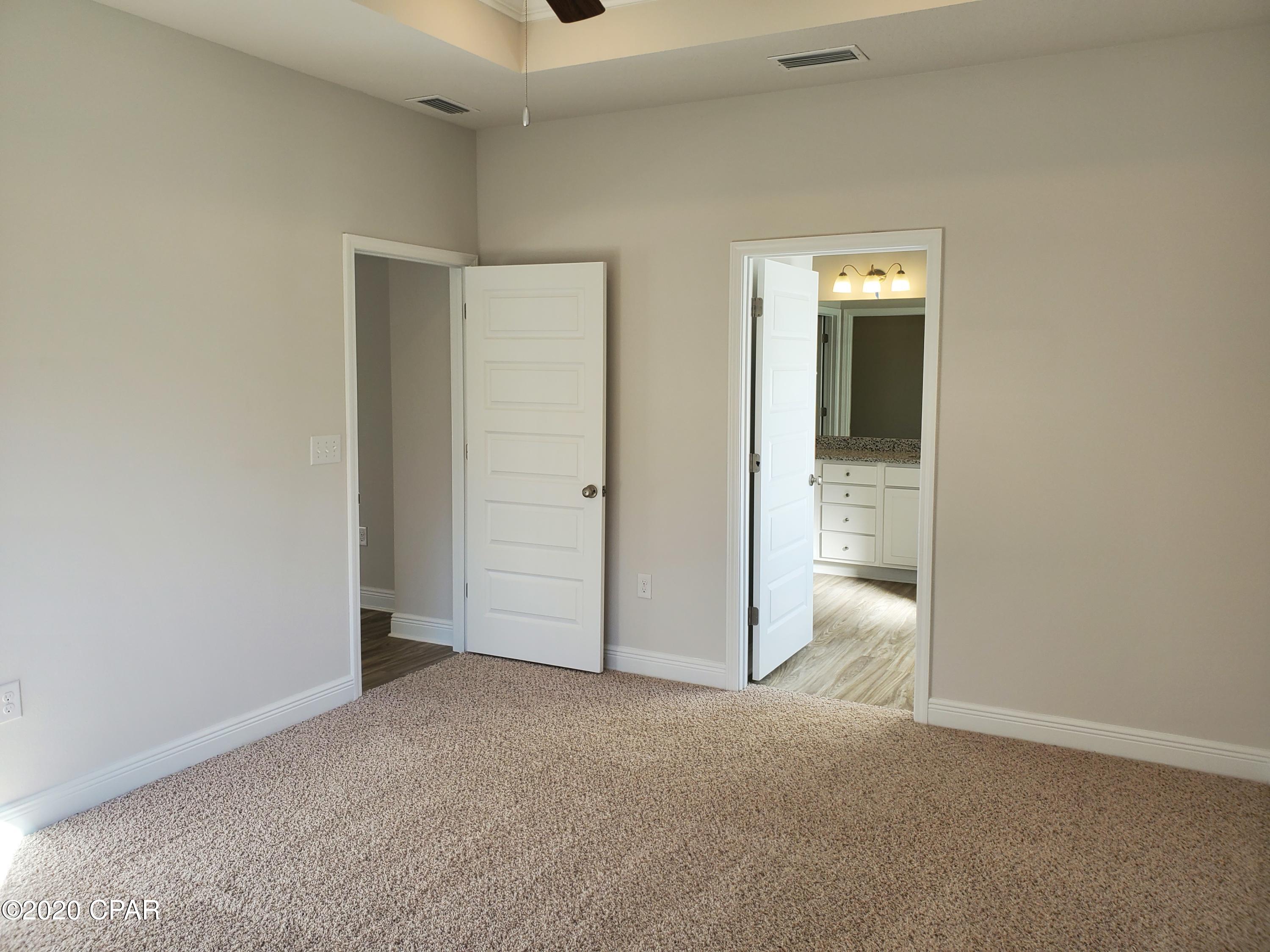 Emerald Cove Villas - Residential