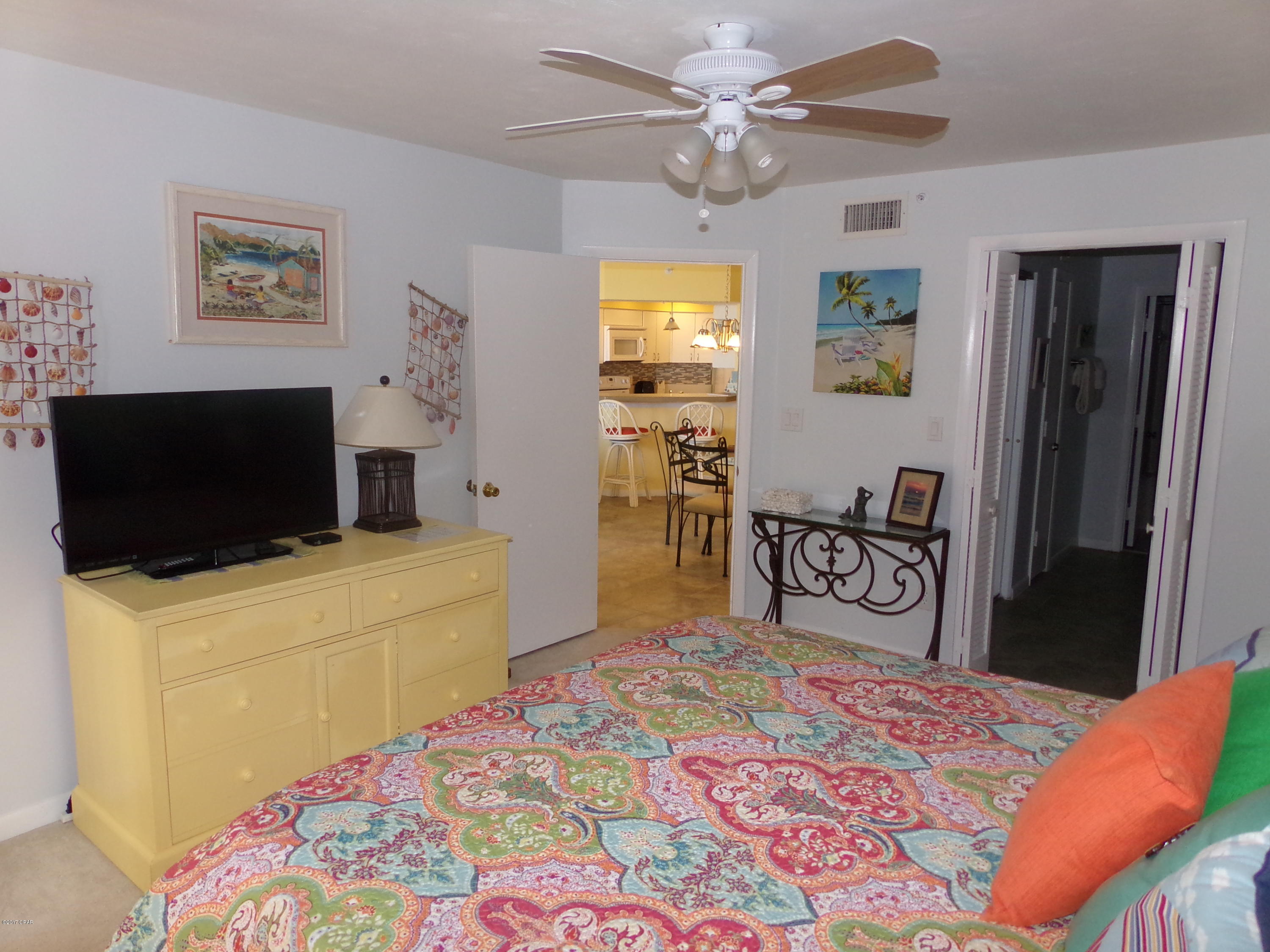 Summerhouse Condo. - Residential