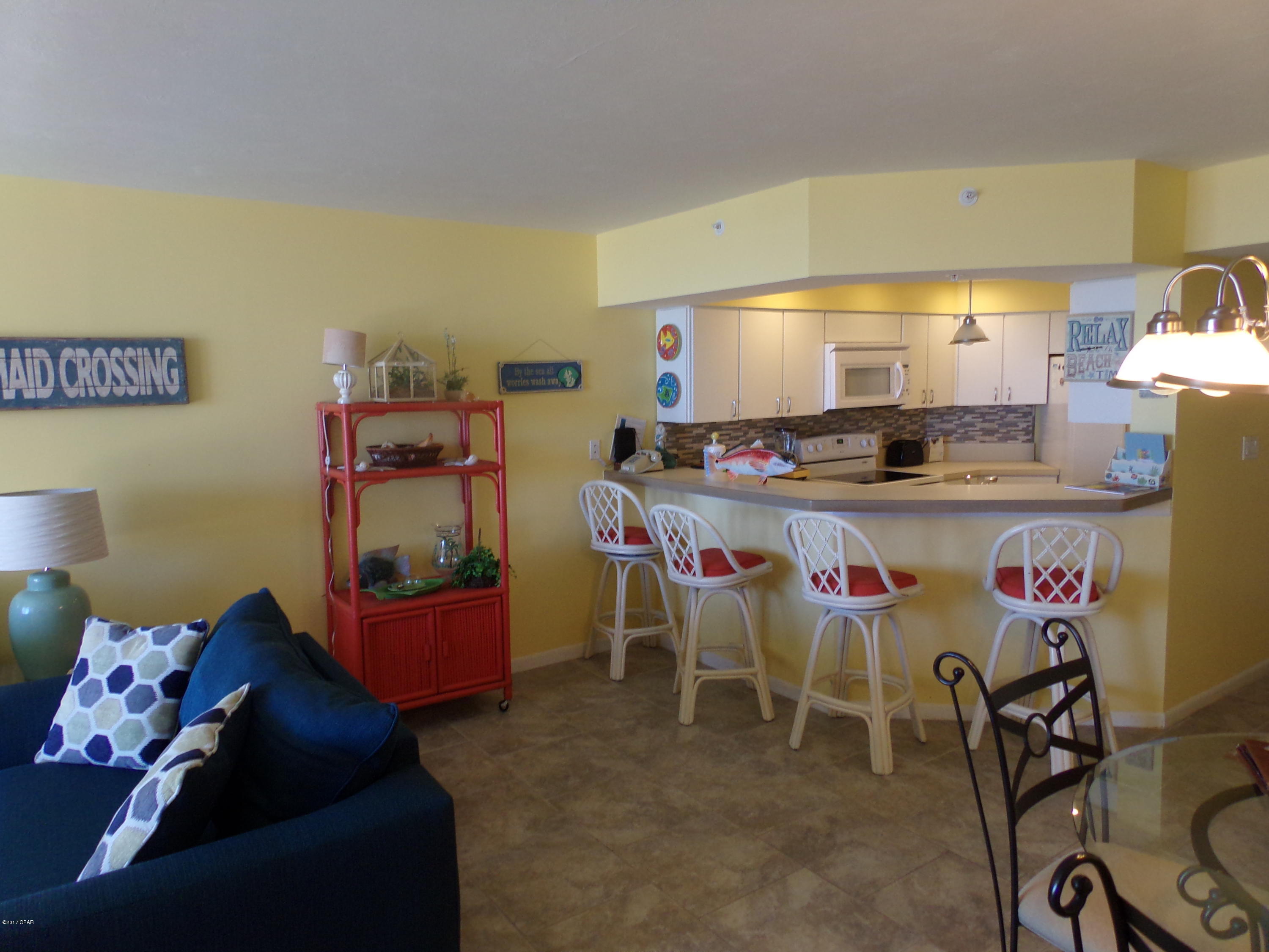 Summerhouse Condo. - Residential