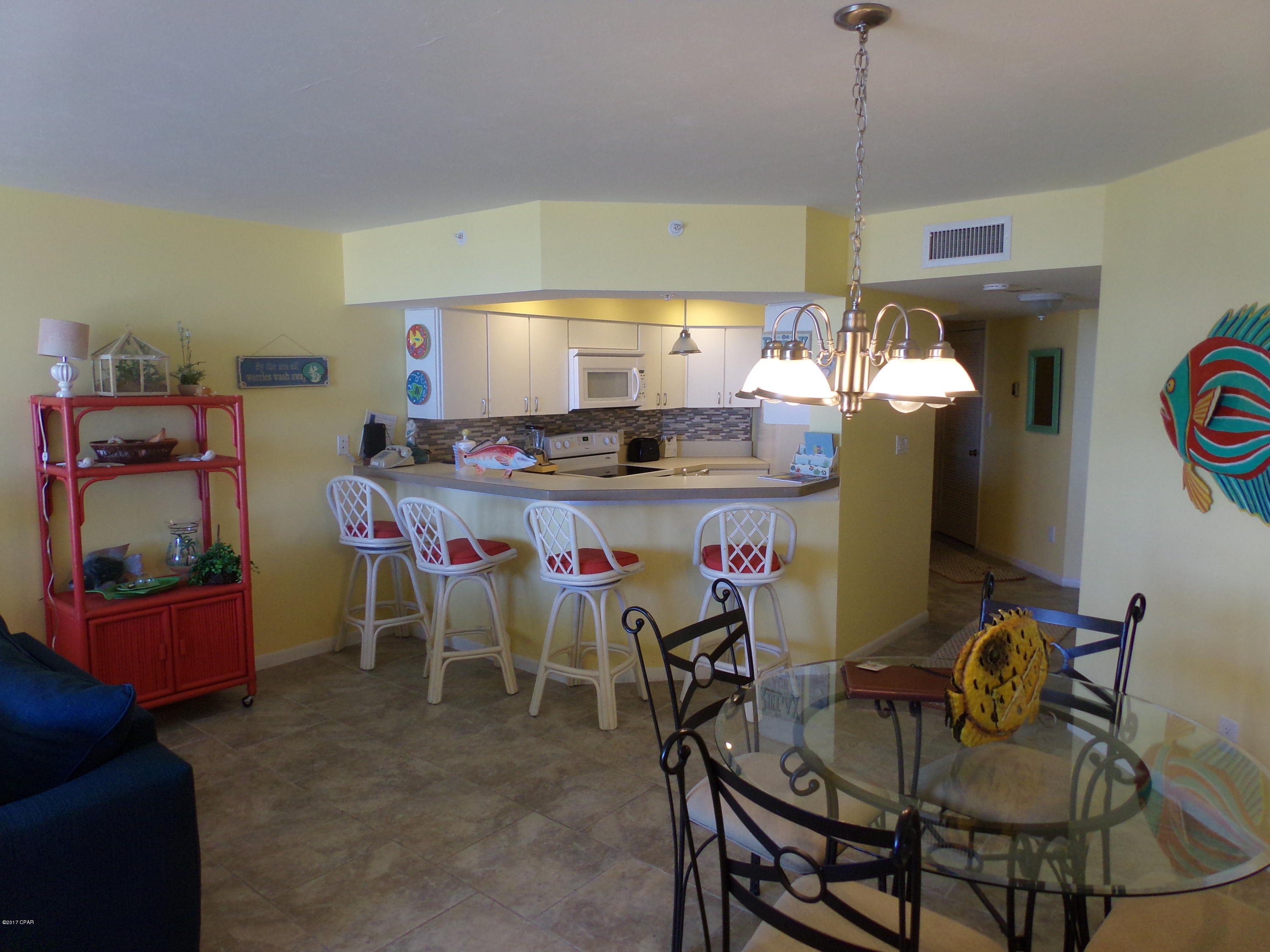 Summerhouse Condo. - Residential