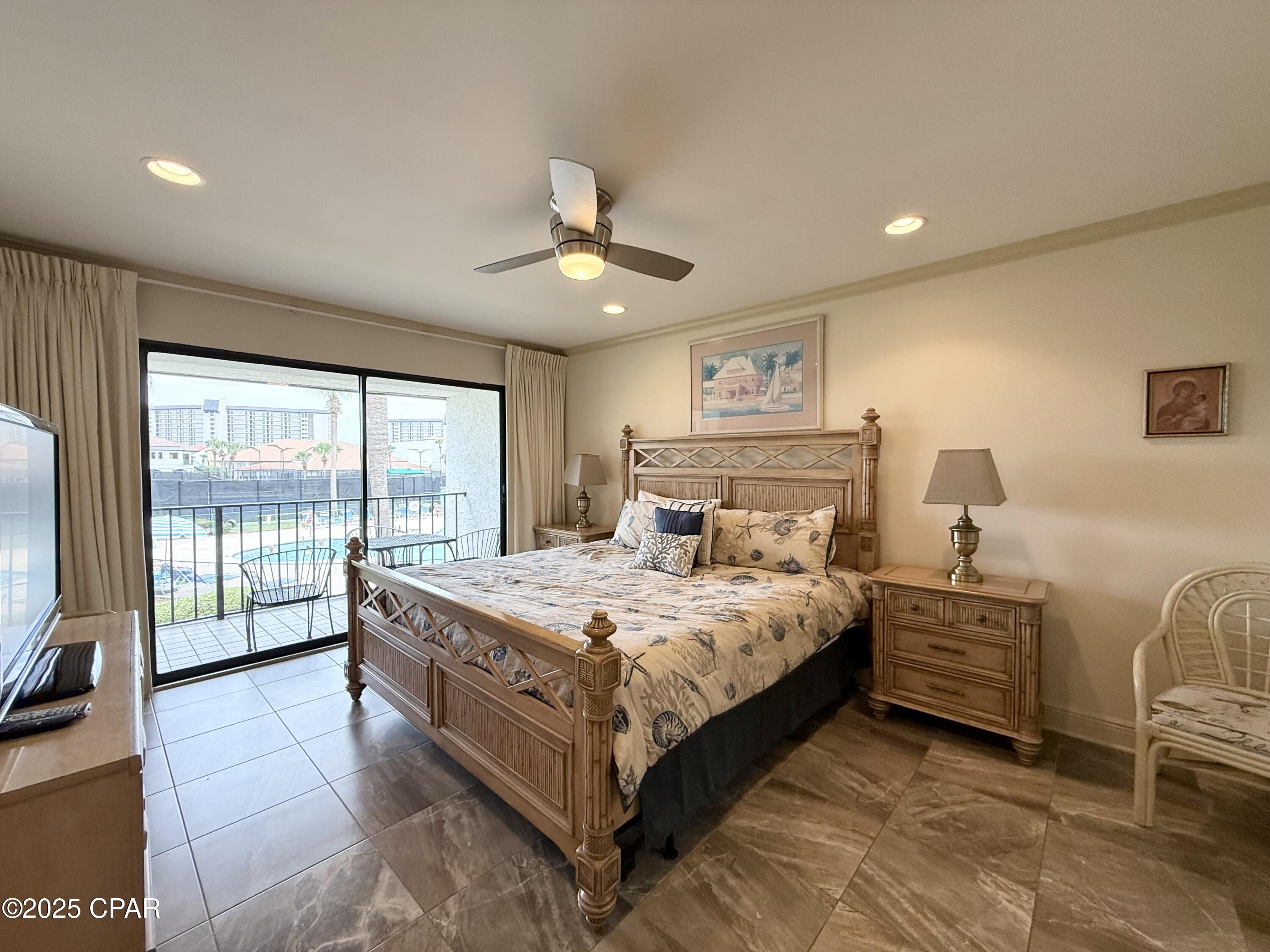 Beachview Villas - Residential