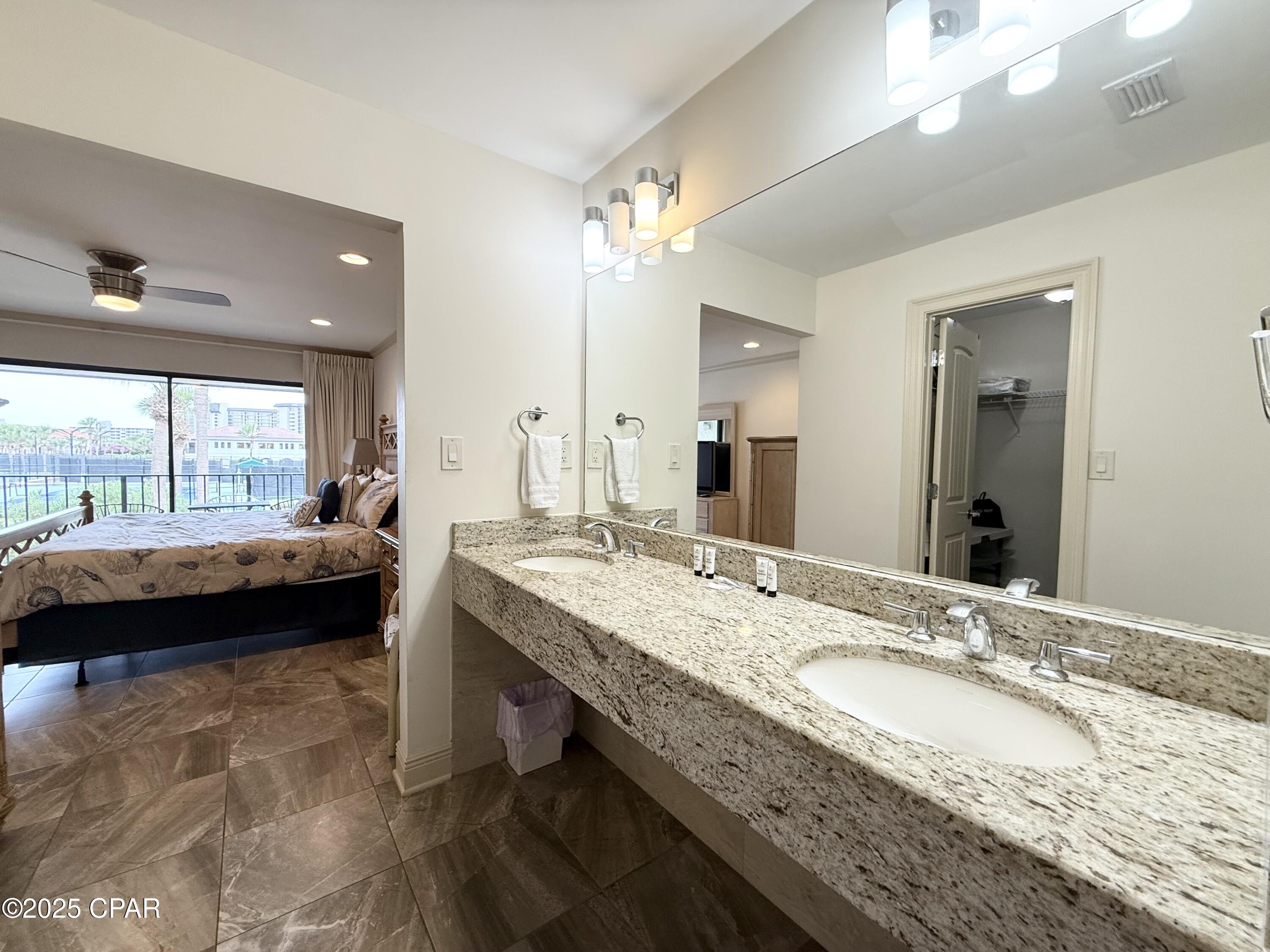 Beachview Villas - Residential