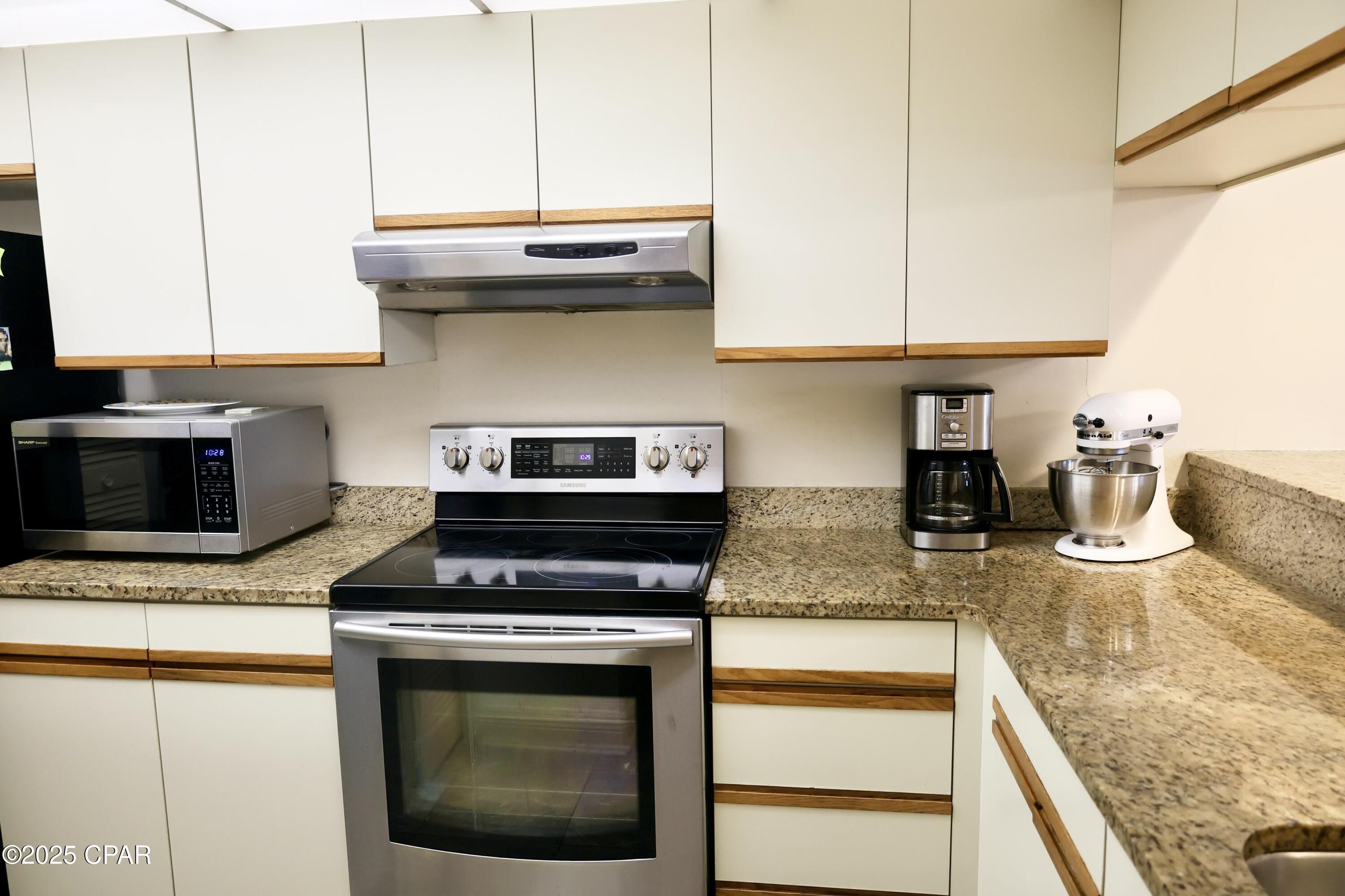 Beachview Villas - Residential