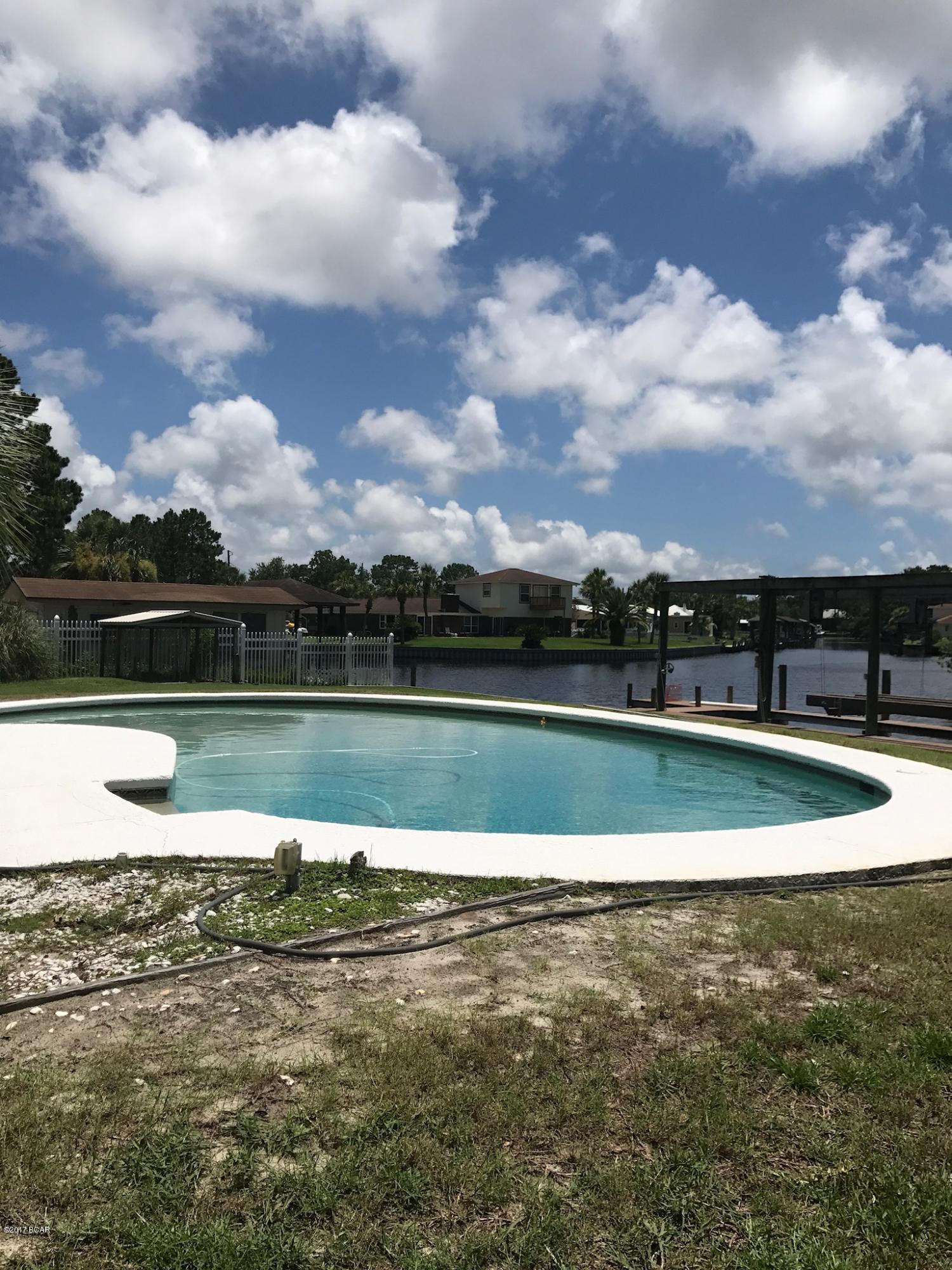 Baywood Shores Est Unit 4 - Residential