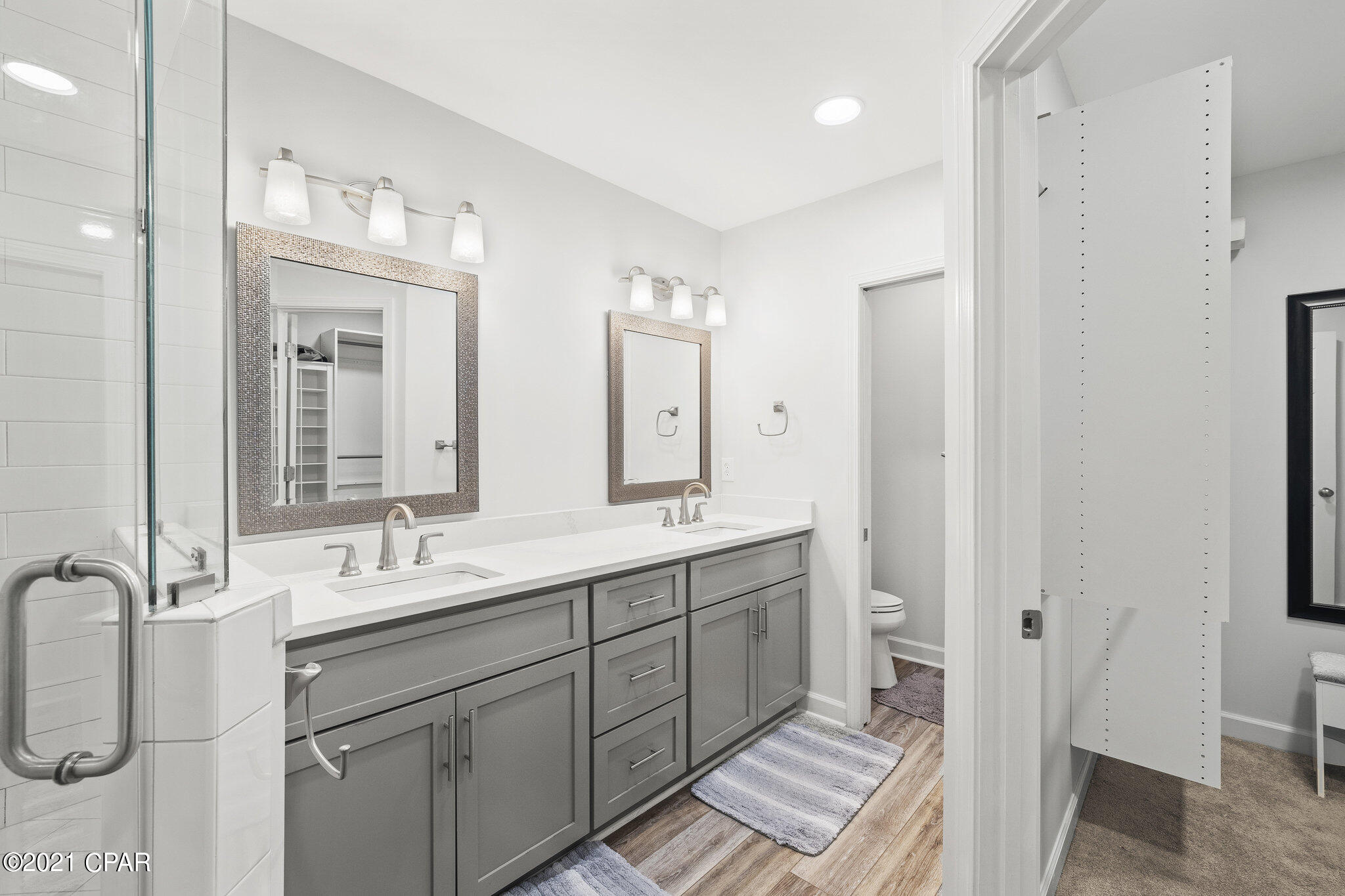 Derby Woods - Residential