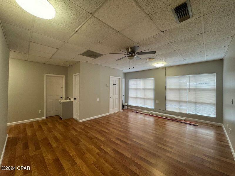 [No Recorded Subdiv] - Commercial Lease