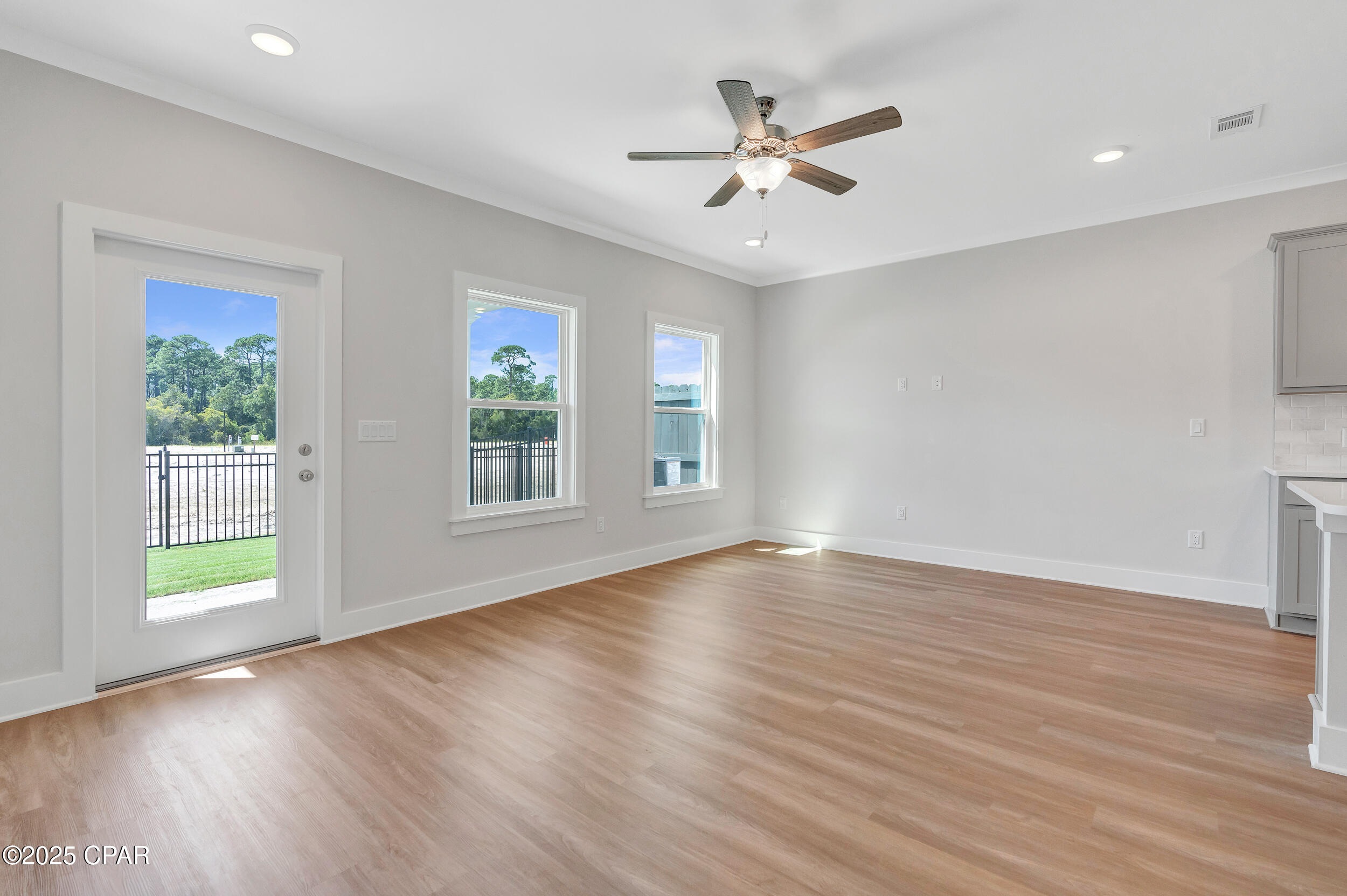 Colonial Landing - Residential