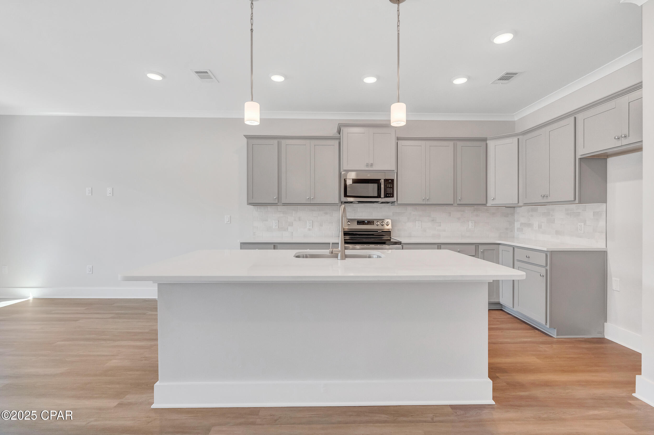 Colonial Landing - Residential