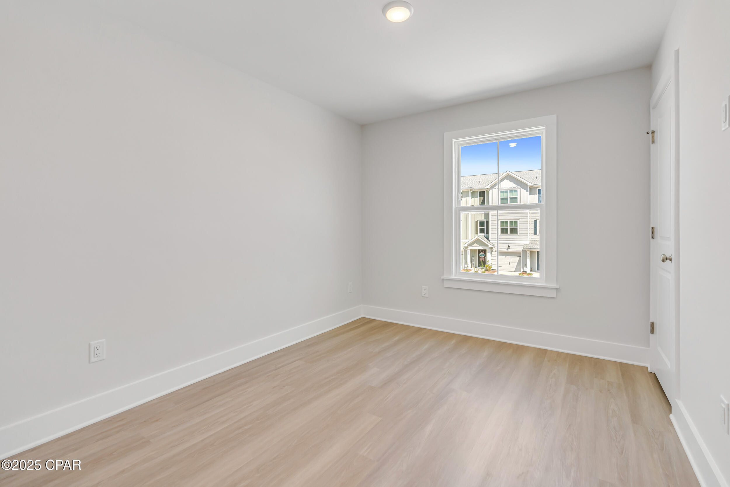 Colonial Landing - Residential