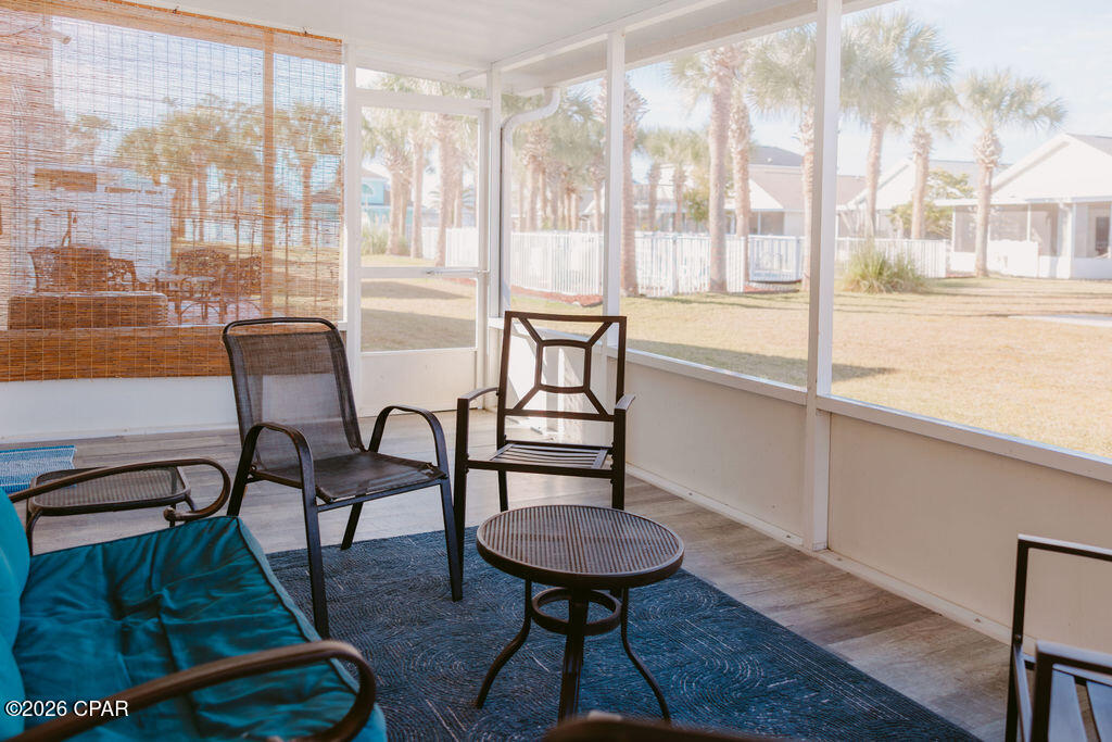 Palm Cove - Residential Lease