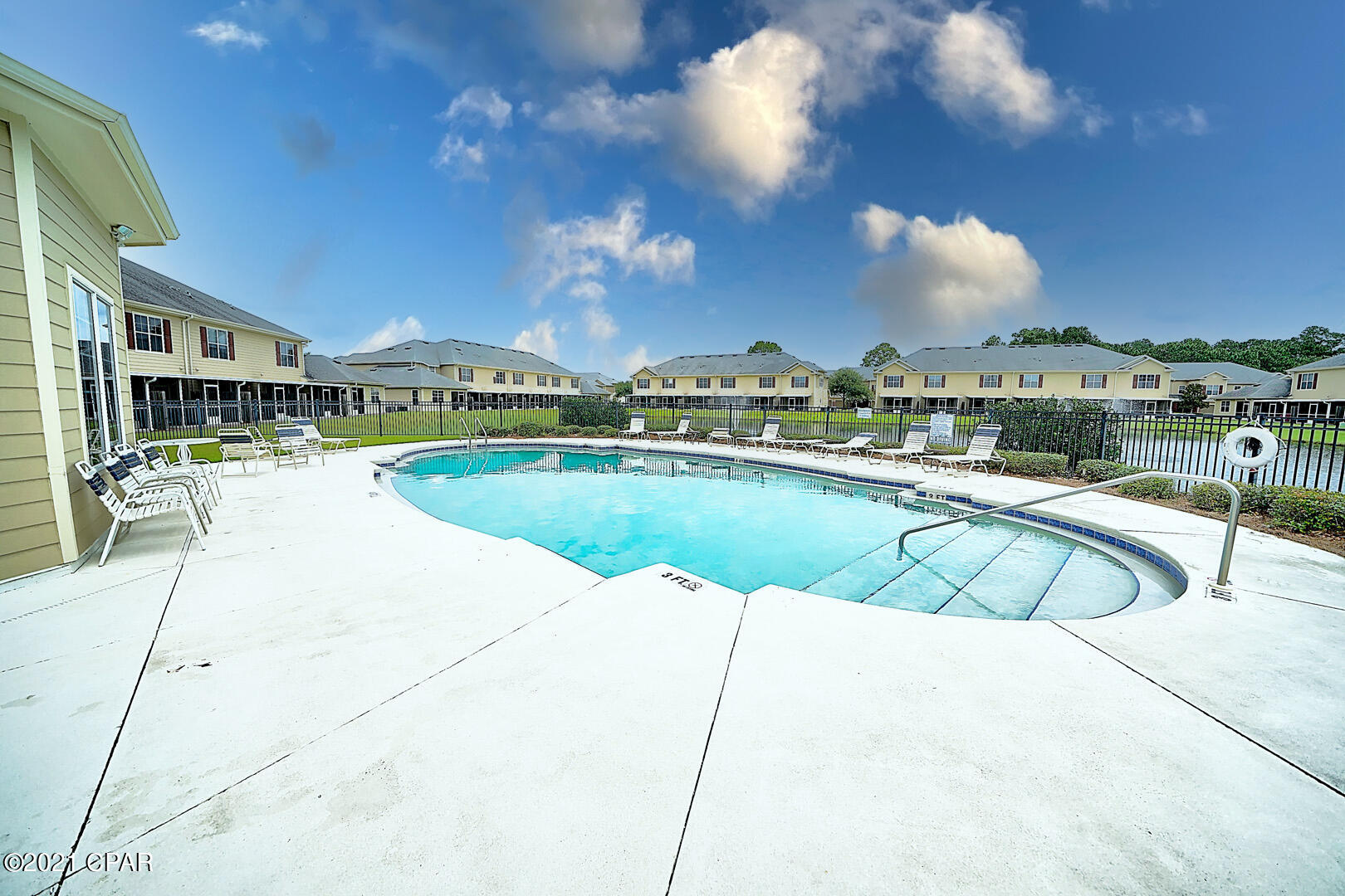 Baldwin Rowe - Residential