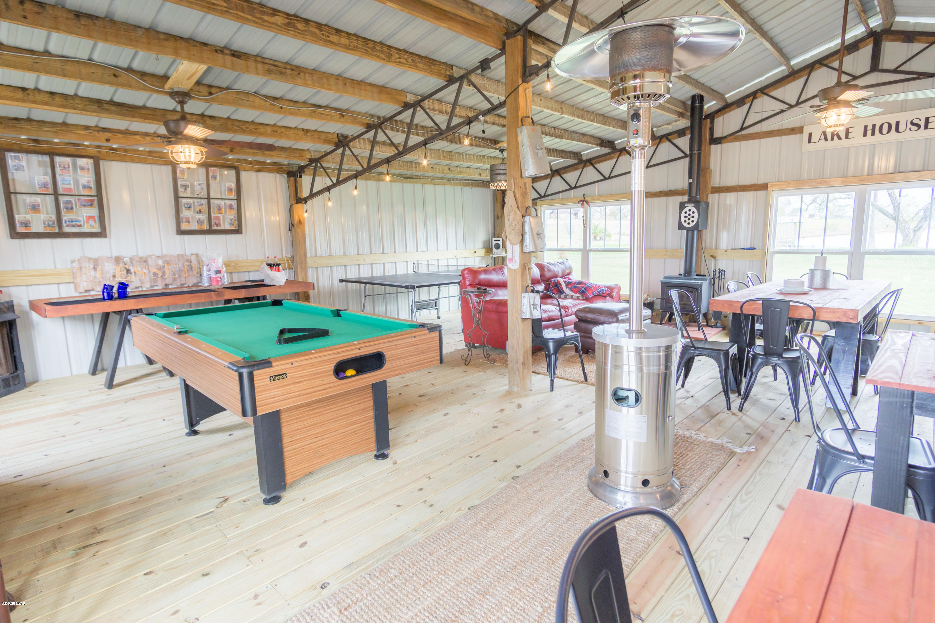 Russ Lake Estates - Residential