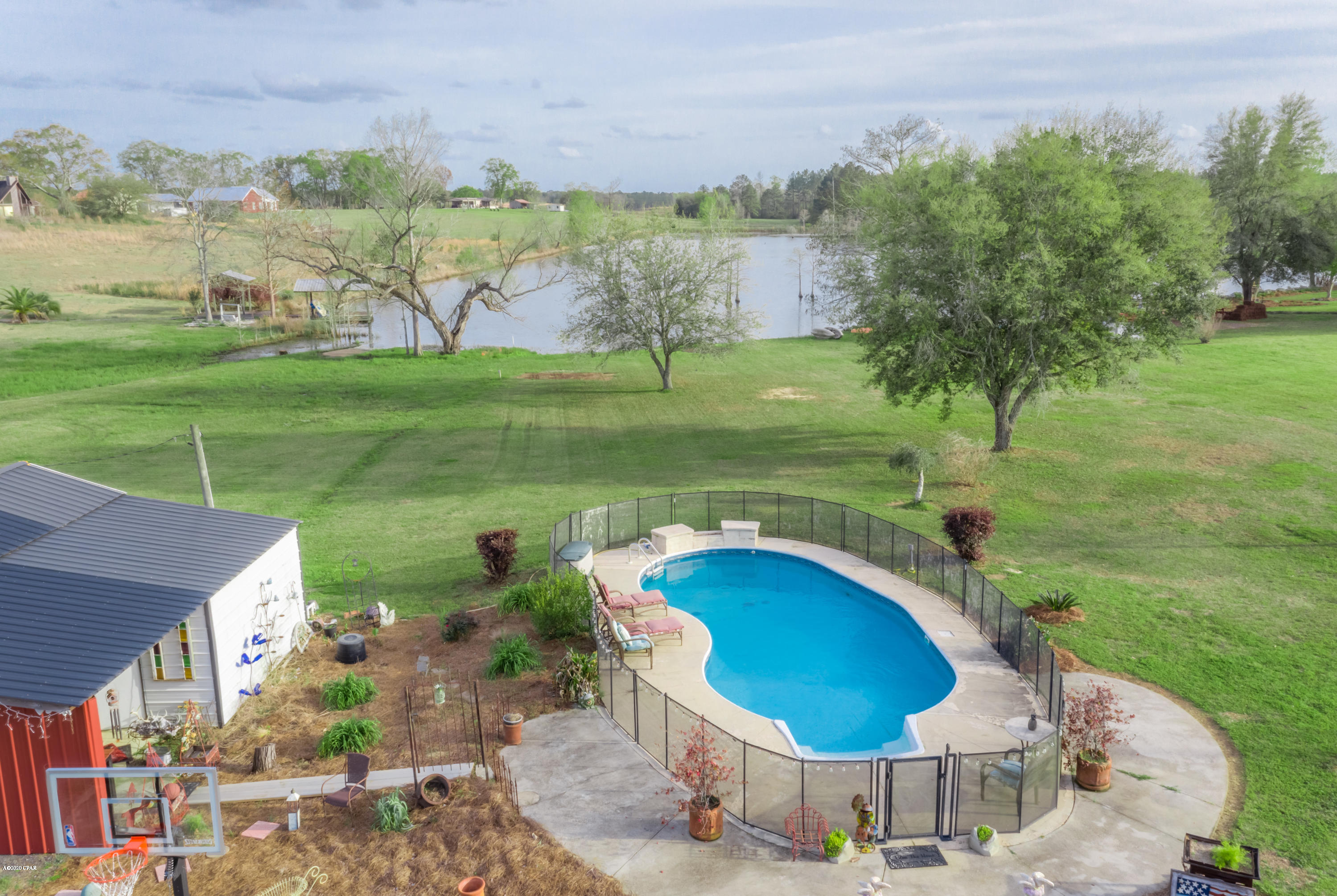 Russ Lake Estates - Residential