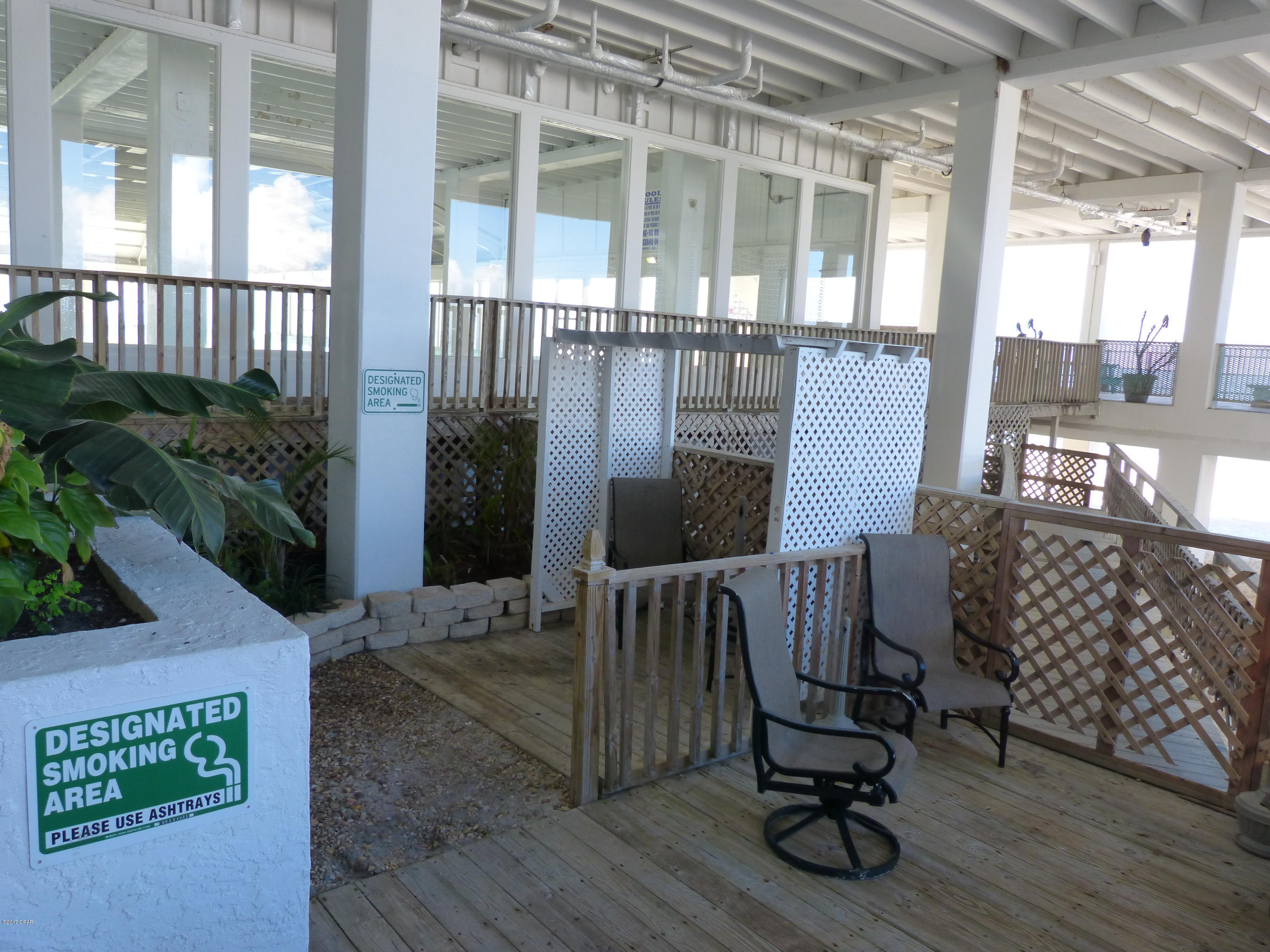 Fontainebleau Terrace - Residential