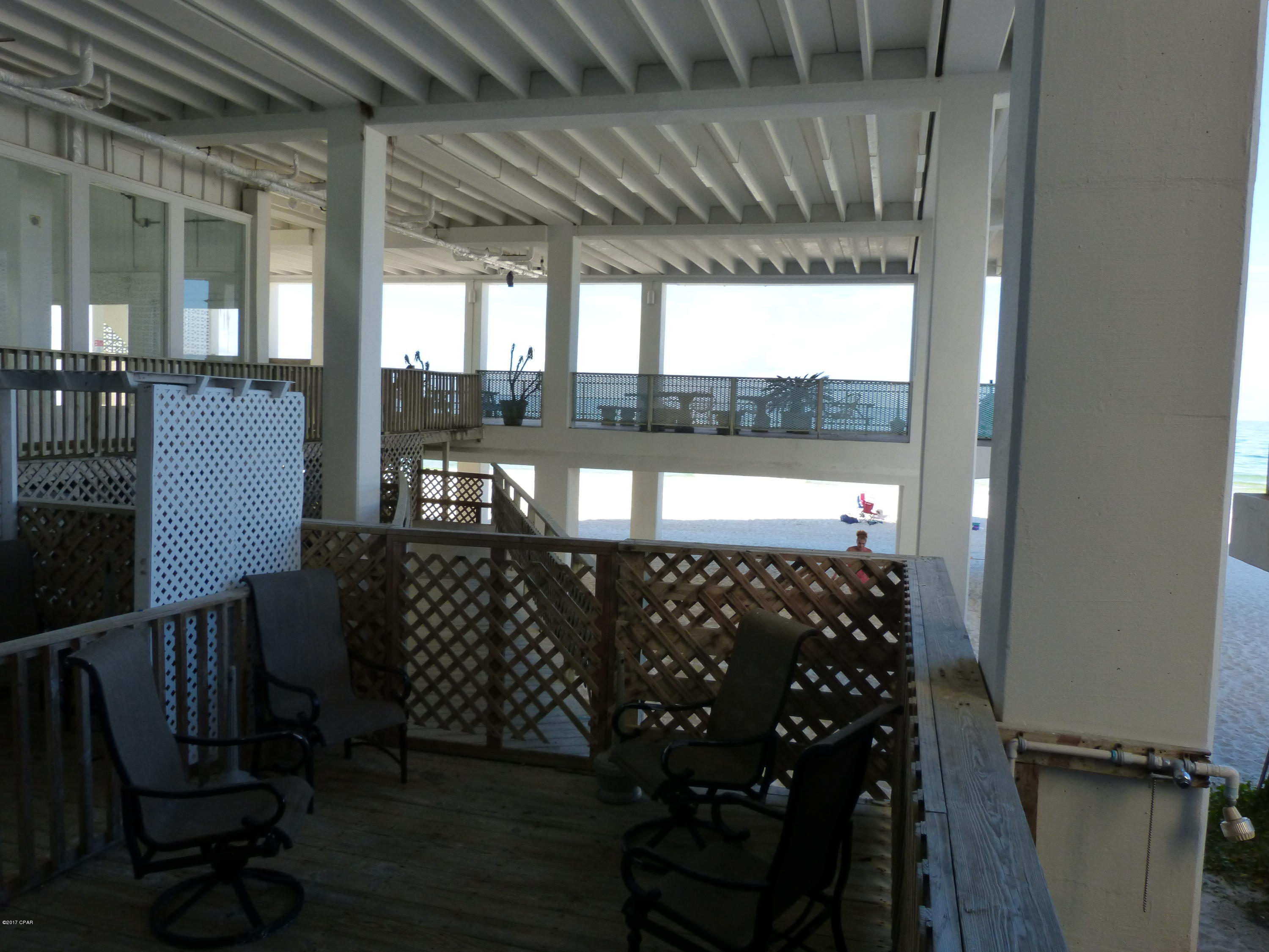 Fontainebleau Terrace - Residential