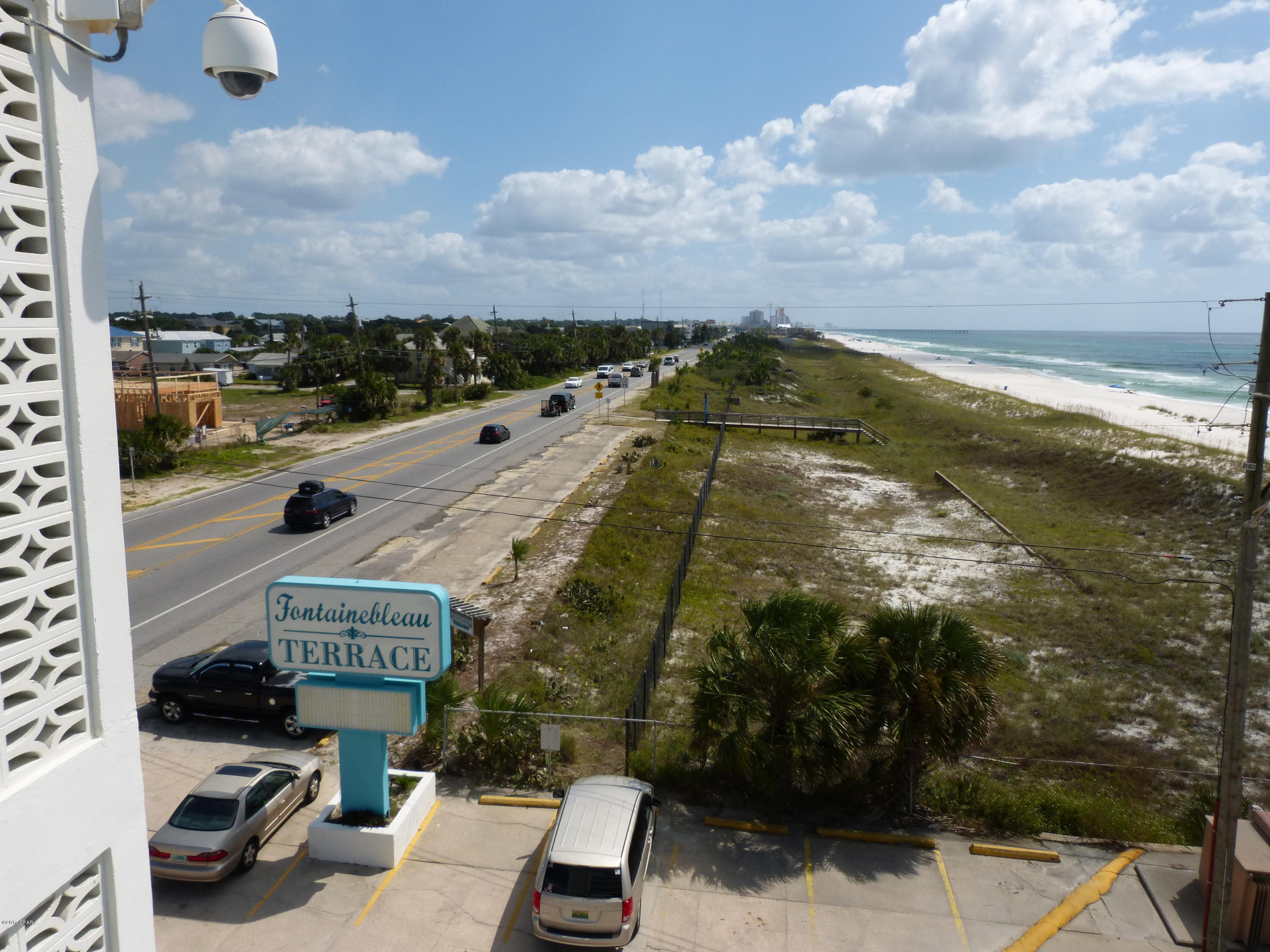Fontainebleau Terrace - Residential
