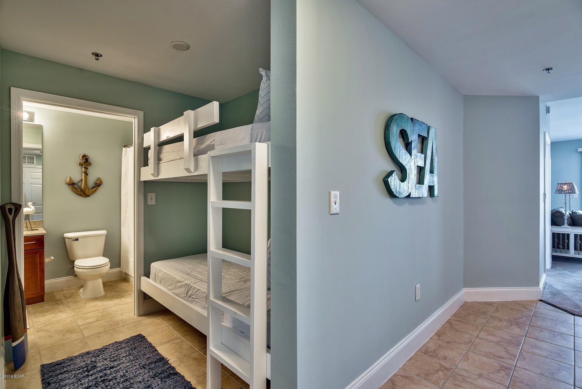 Laketown Wharf - Residential