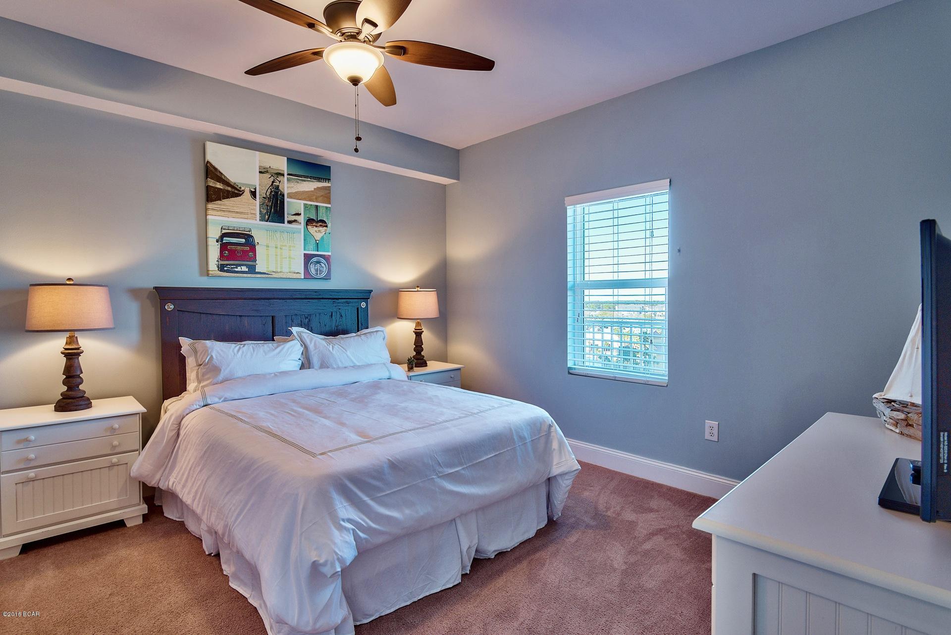 Laketown Wharf - Residential