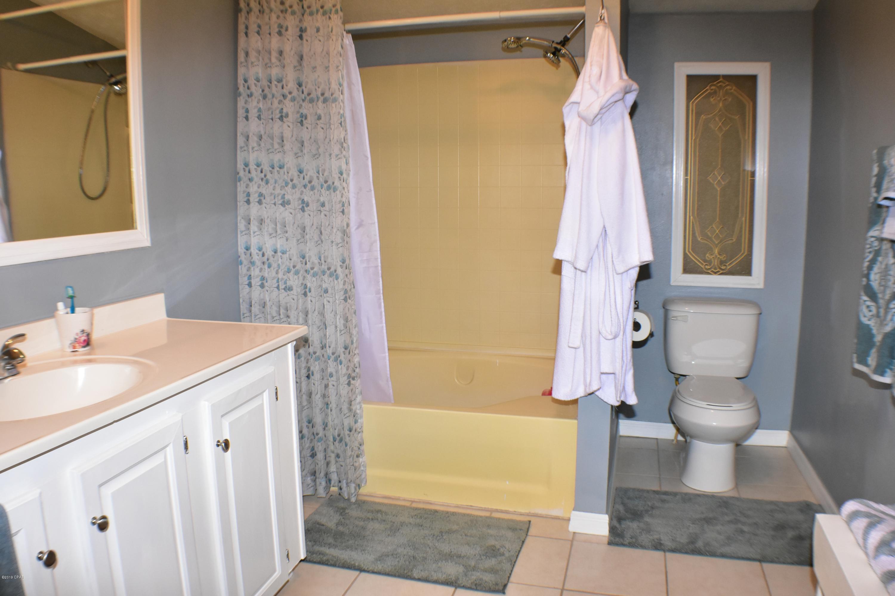 Magnolia Beach 1st Add - Residential