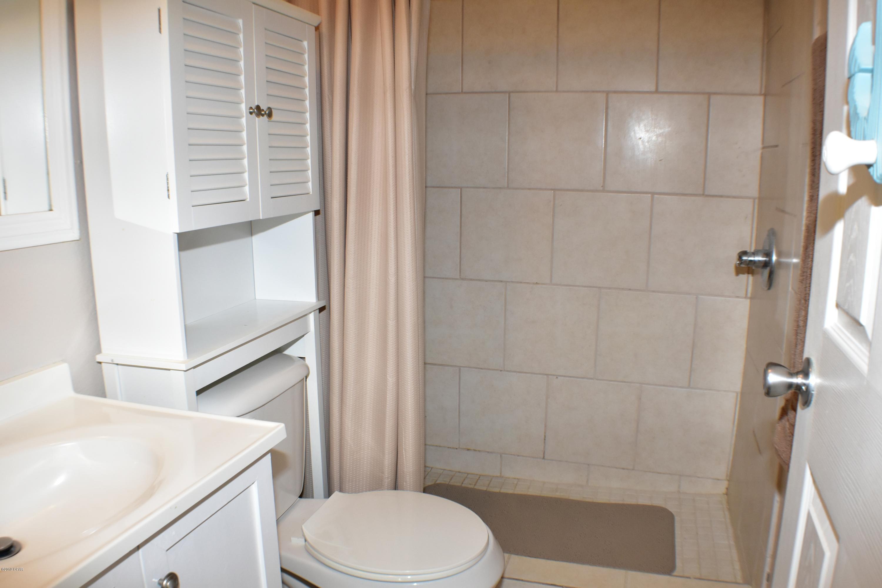 Magnolia Beach 1st Add - Residential