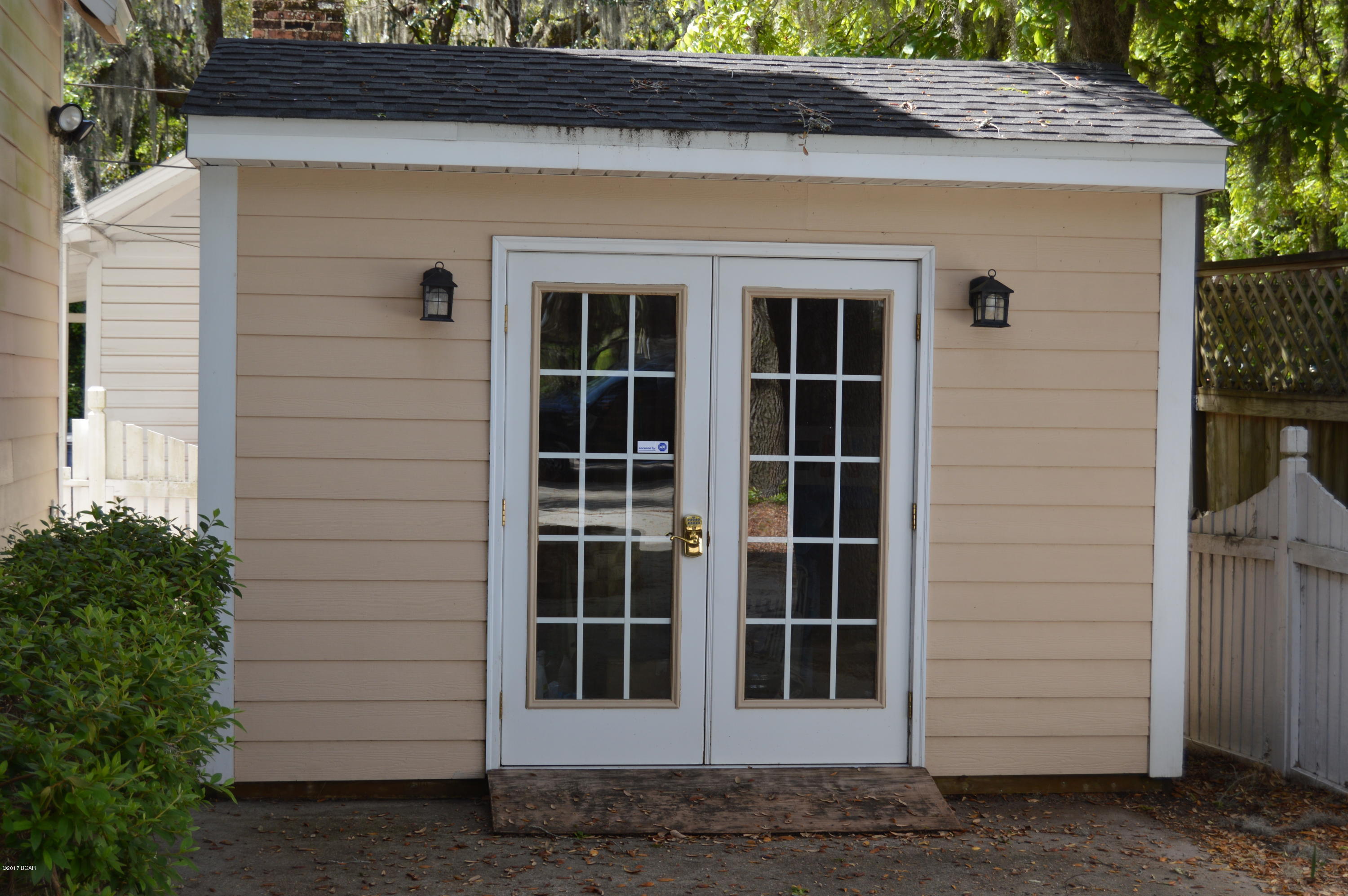 [No Recorded Subdiv] - Residential