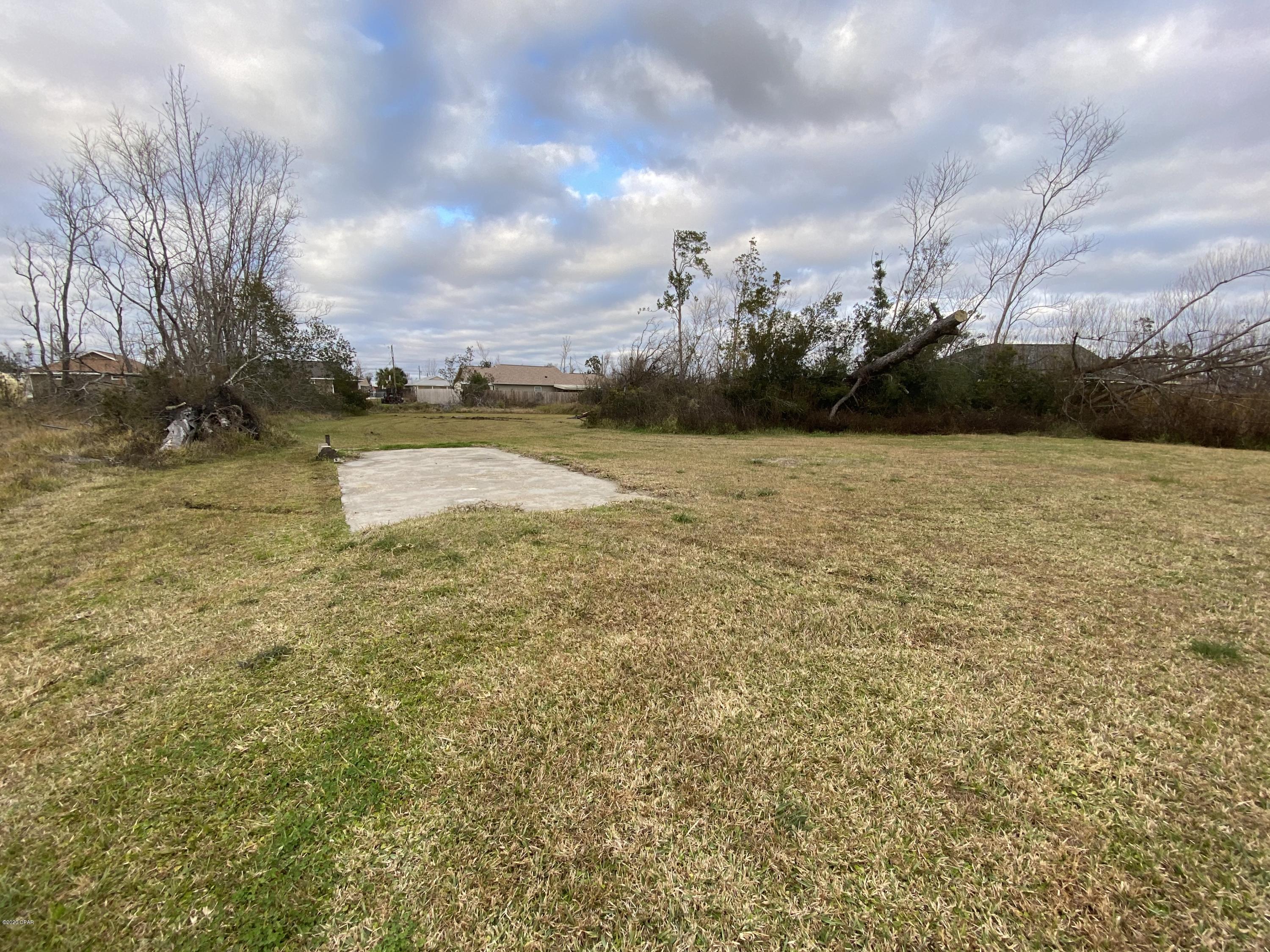 [No Recorded Subdiv] - Land