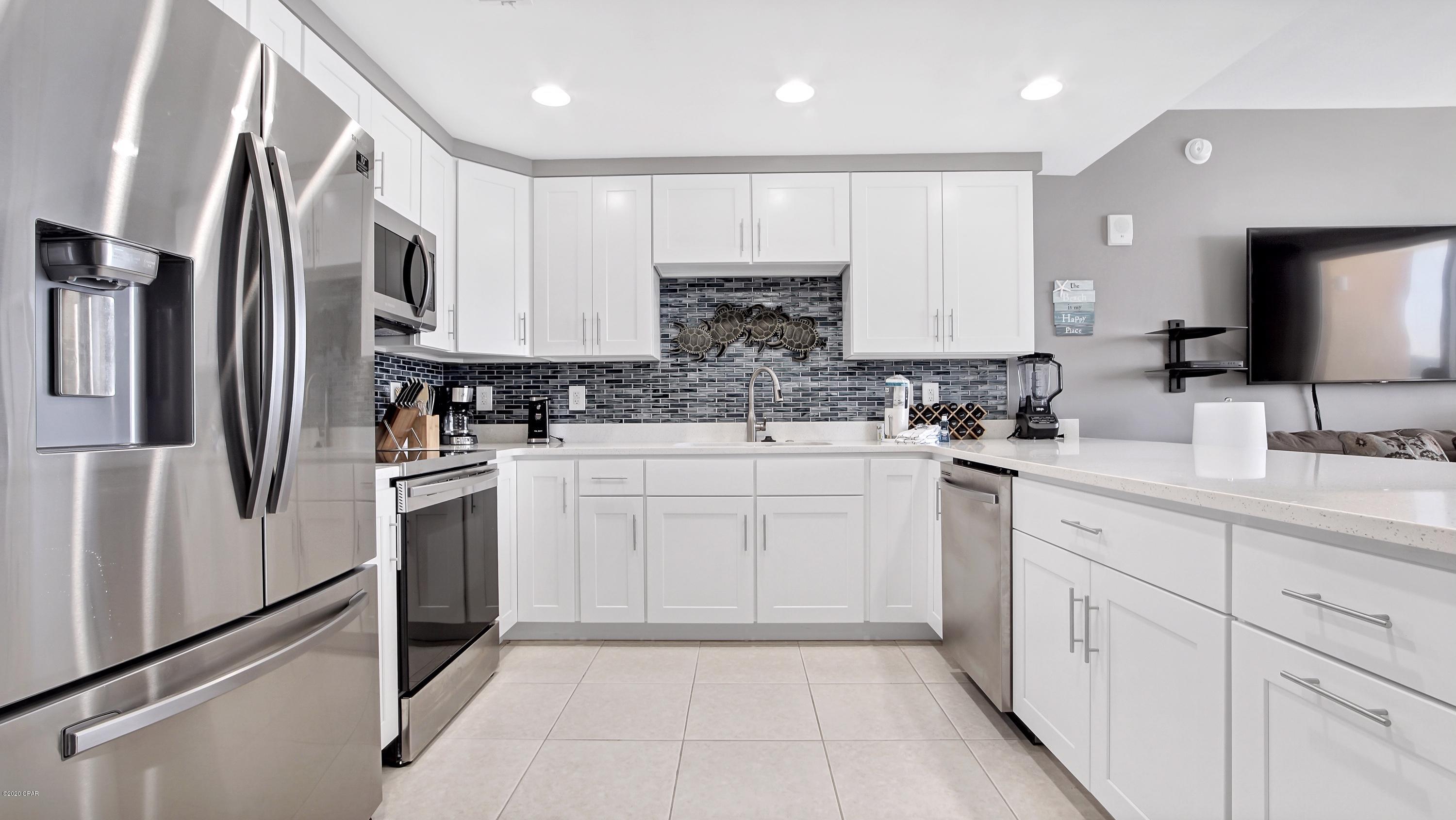 Splash Condo - Residential