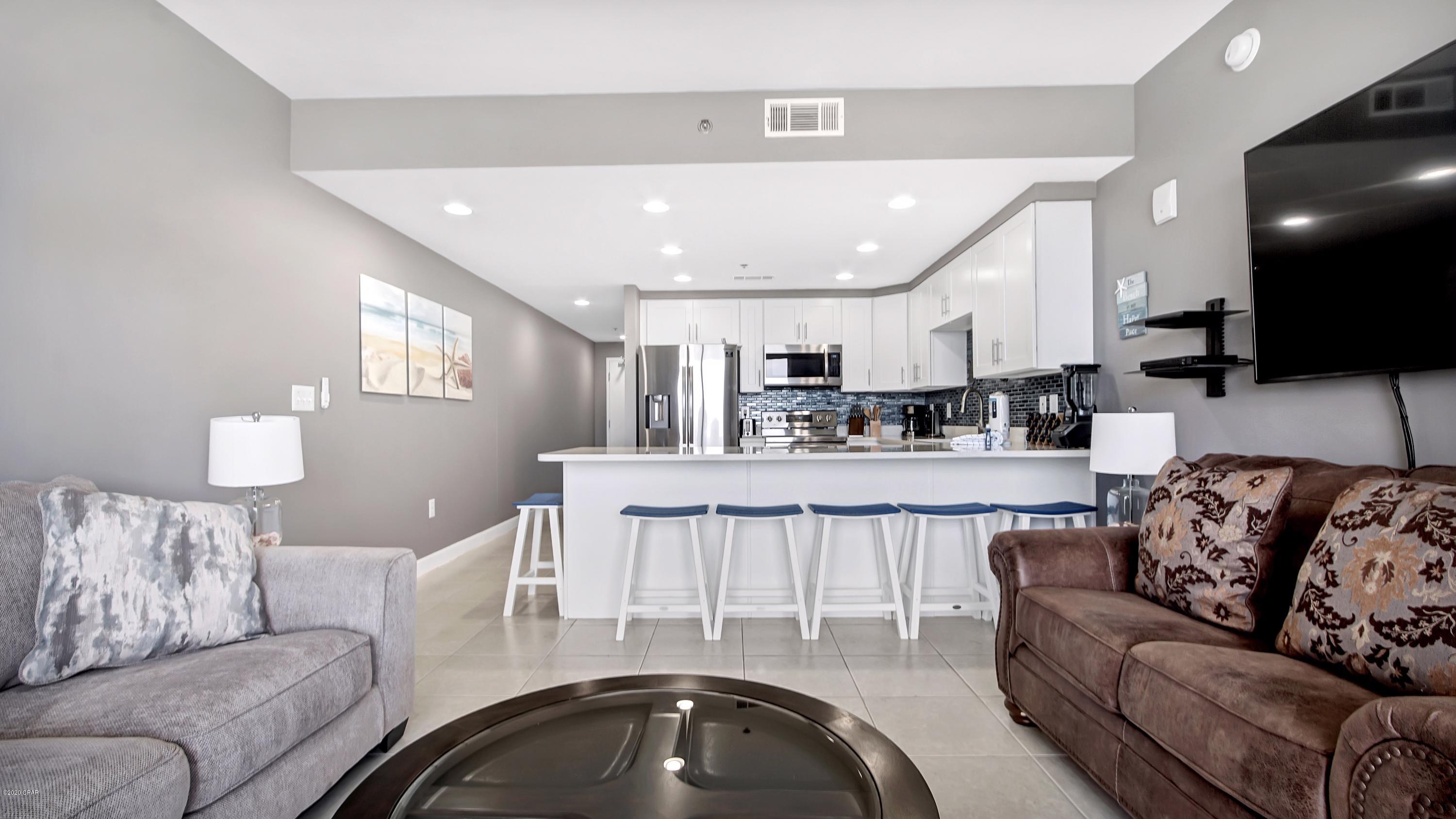 Splash Condo - Residential