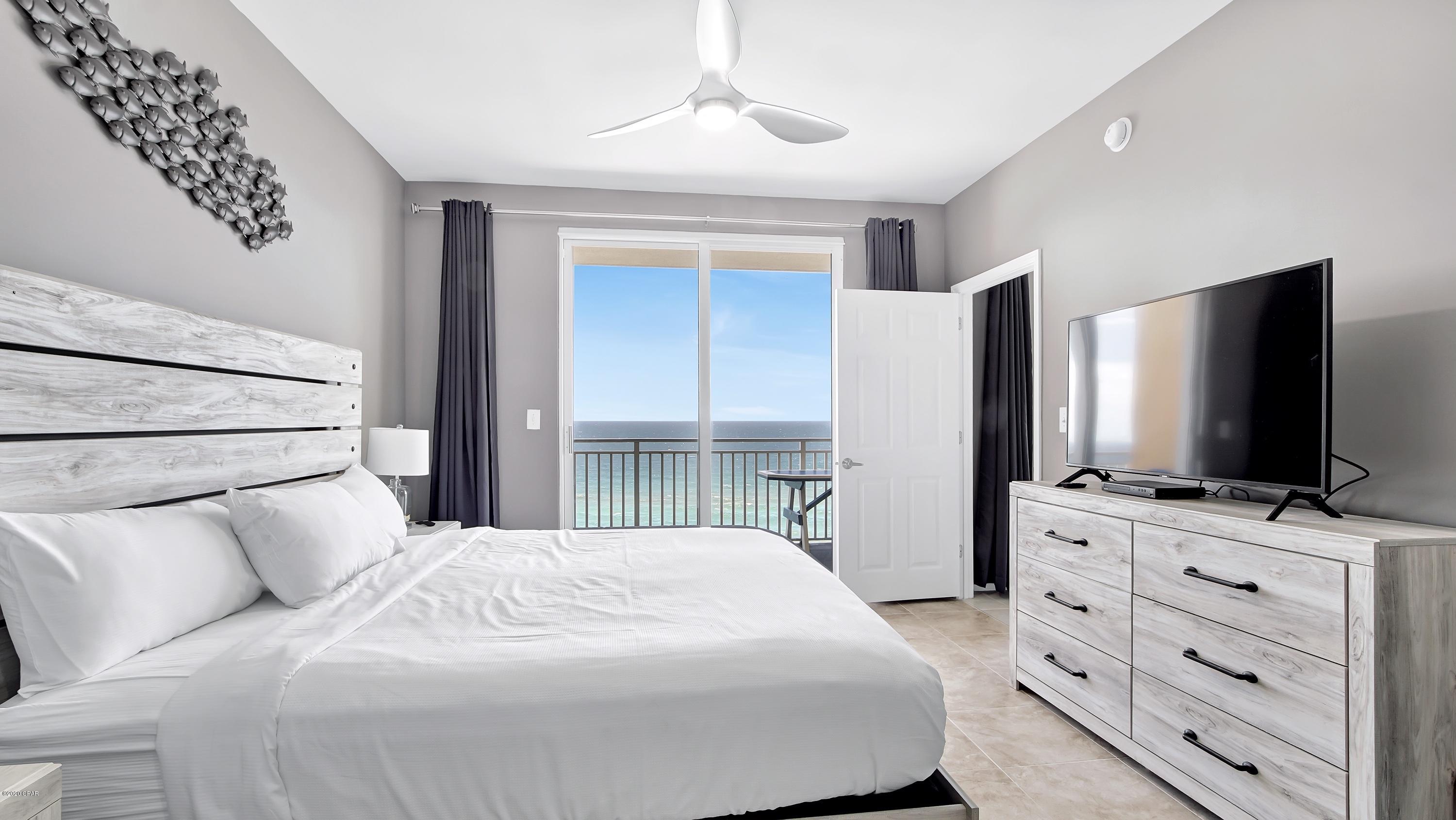 Splash Condo - Residential