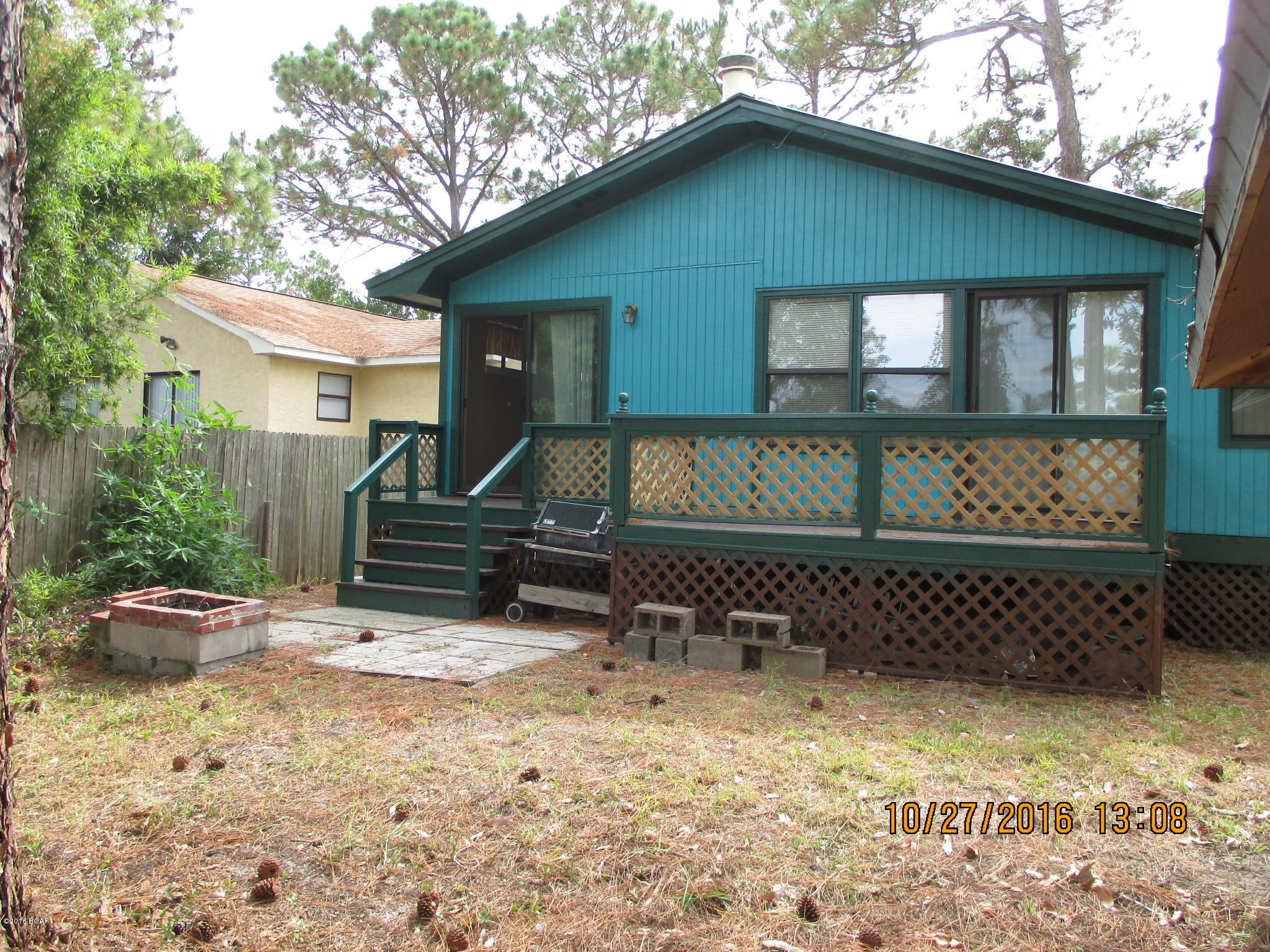 Holiday Beach Unit 16 - Residential Lease