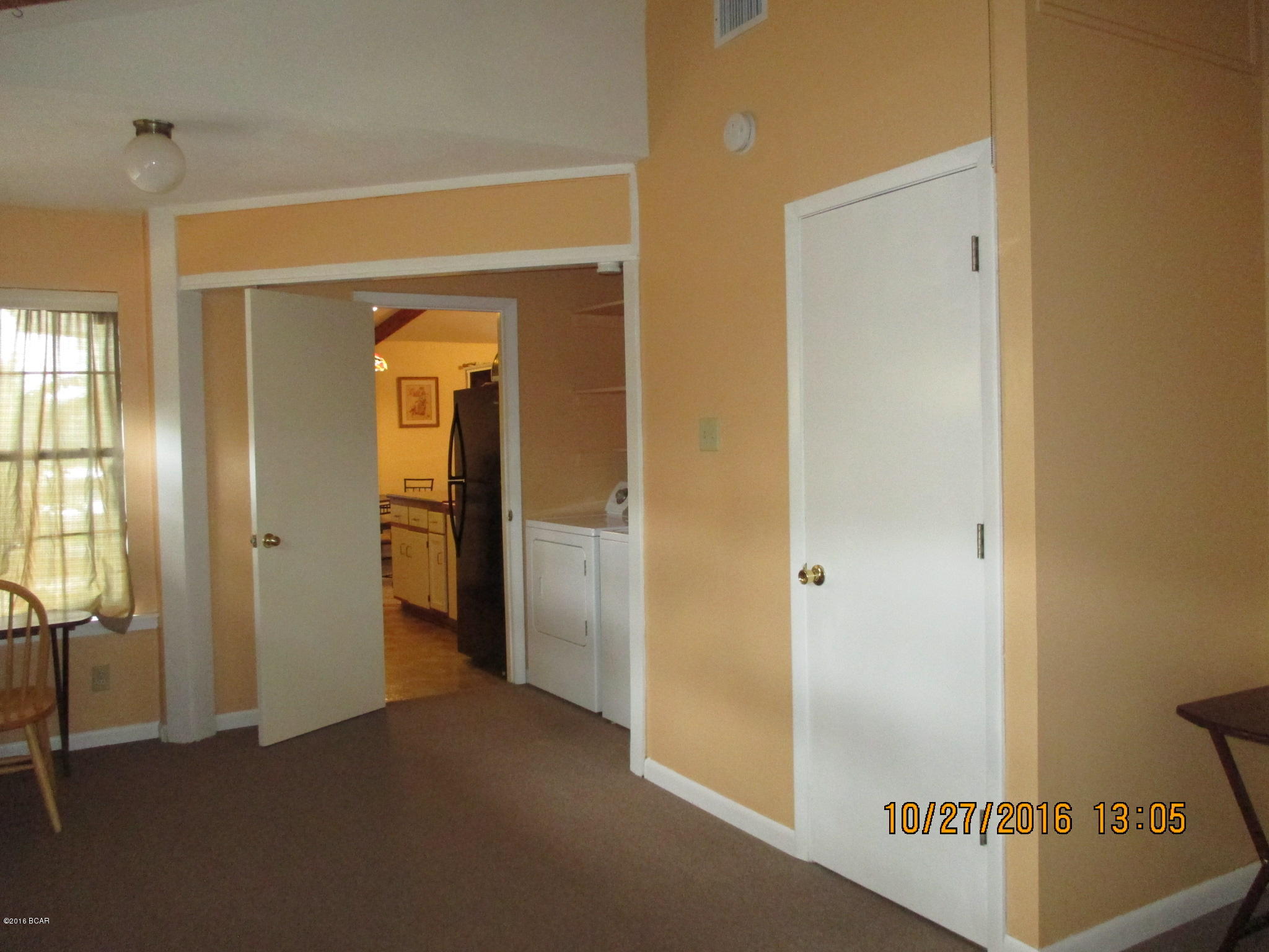 Holiday Beach Unit 16 - Residential Lease