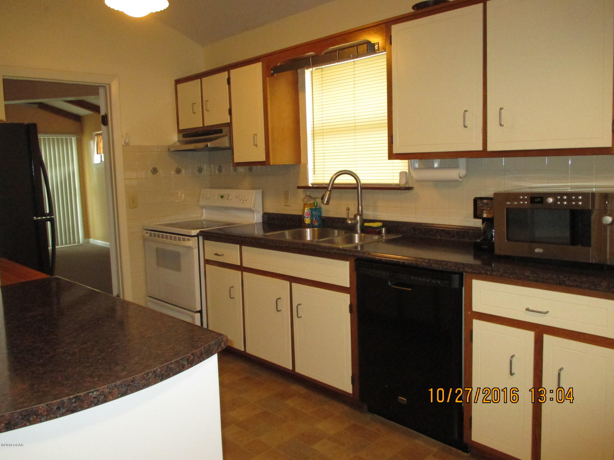 Holiday Beach Unit 16 - Residential Lease