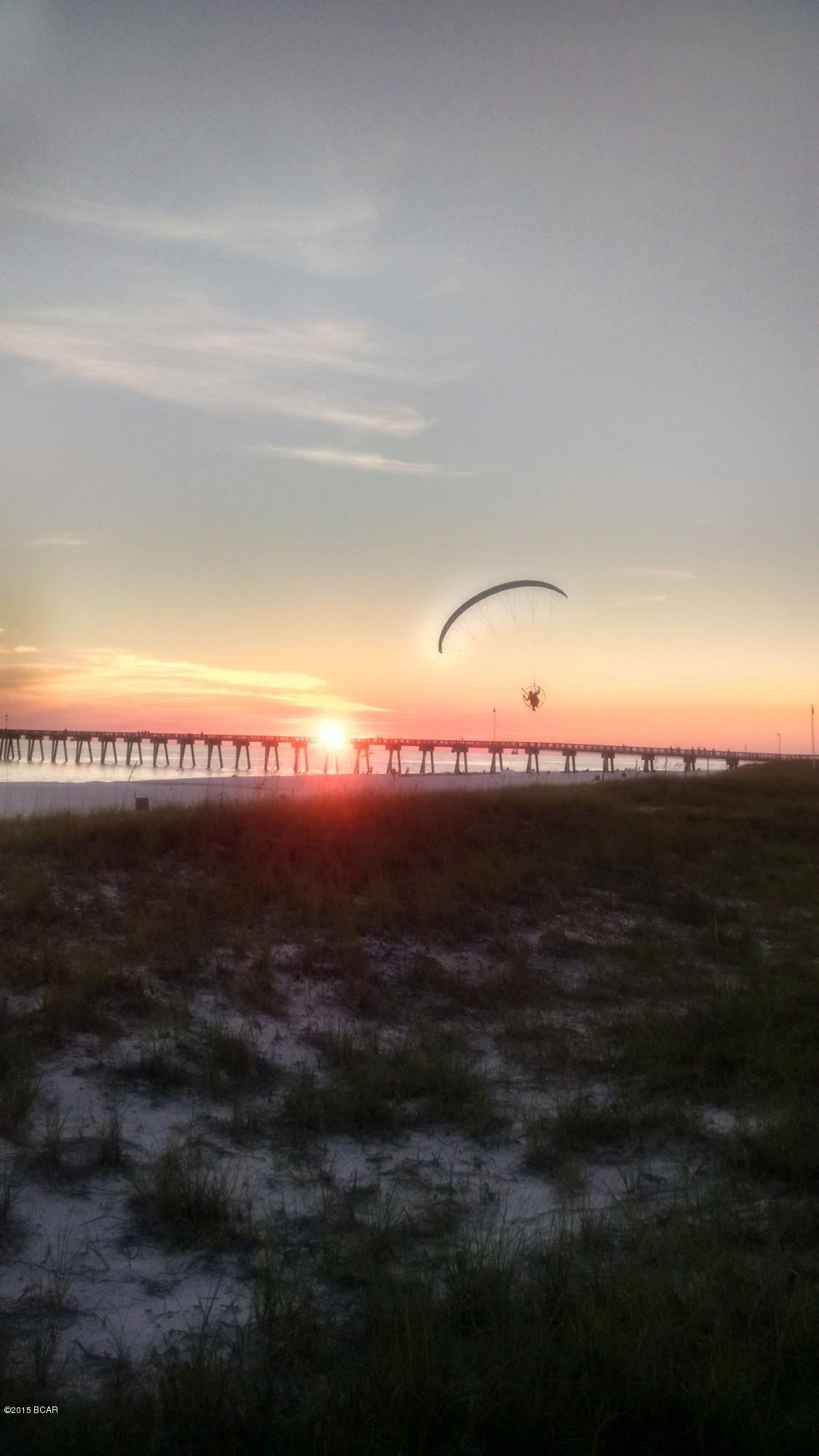 Splash Condo - Residential