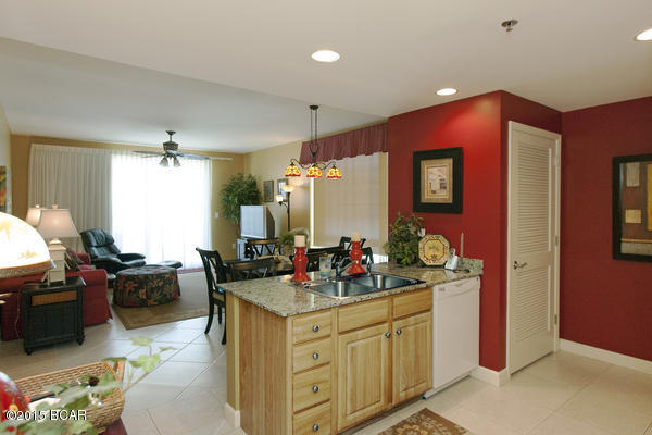 Splash Condo - Residential