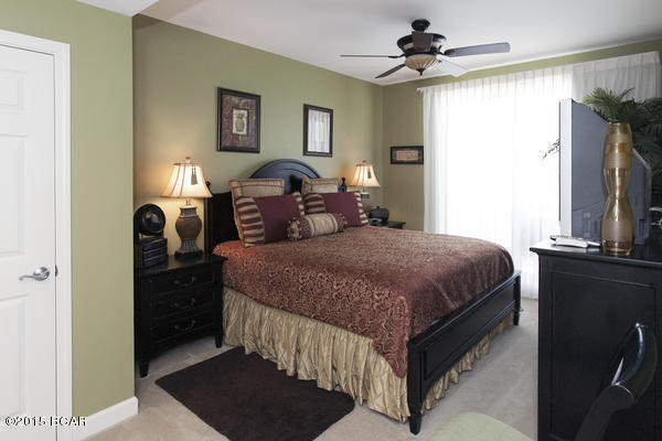 Splash Condo - Residential