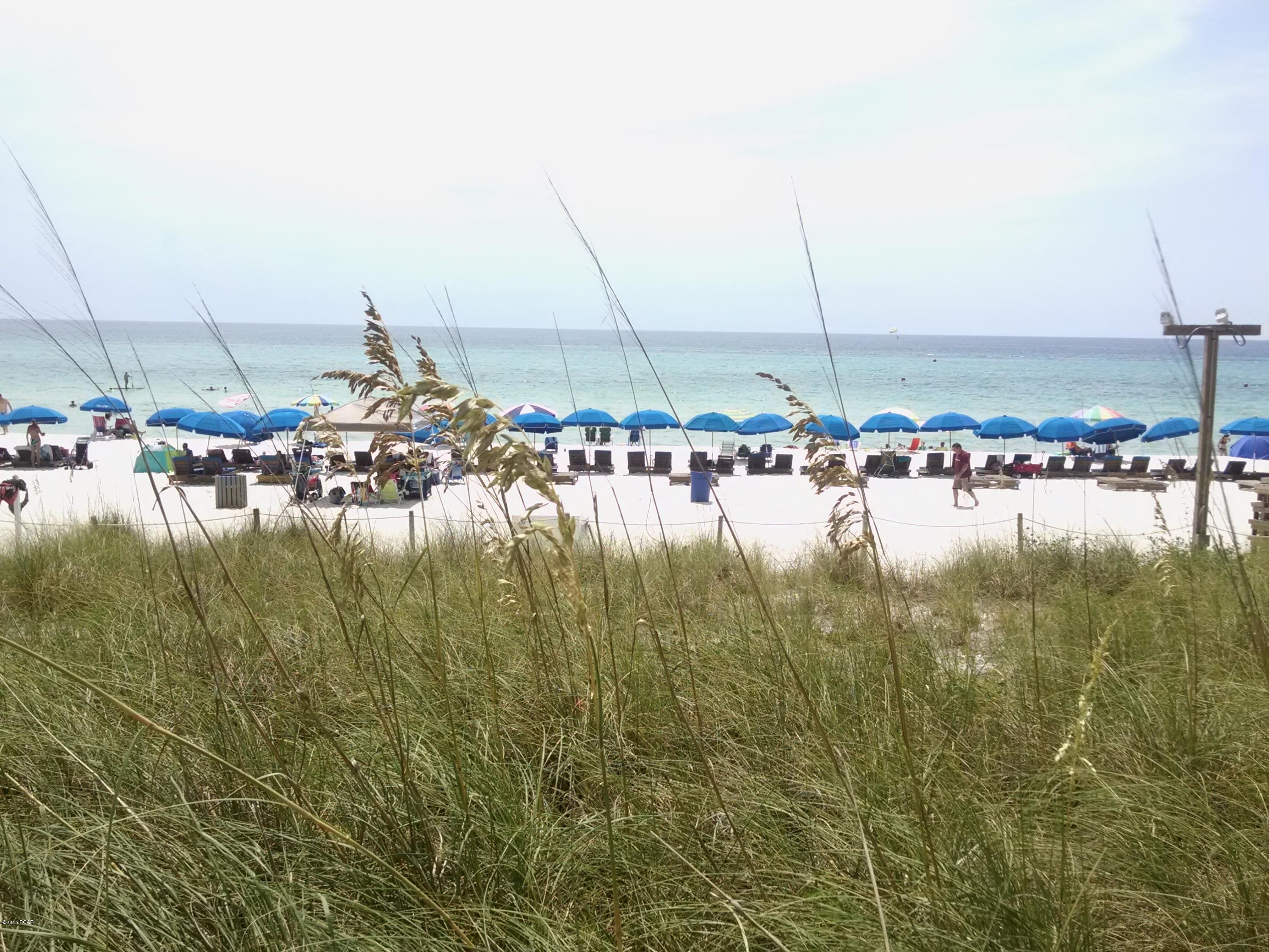 Splash Condo - Residential