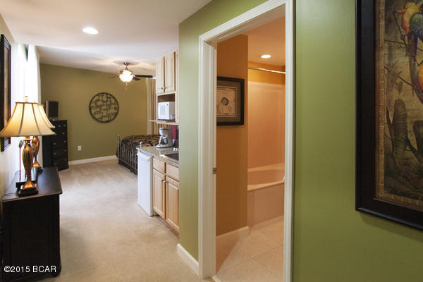 Splash Condo - Residential