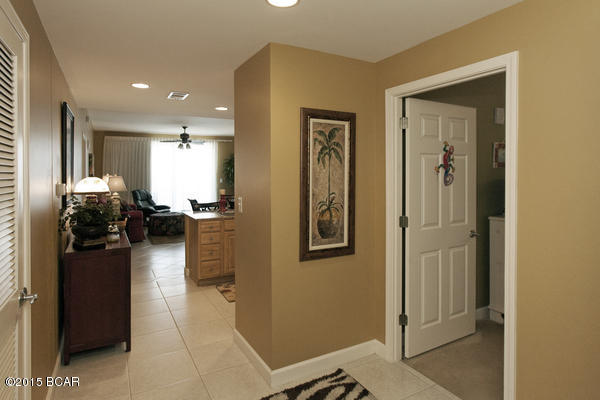 Splash Condo - Residential