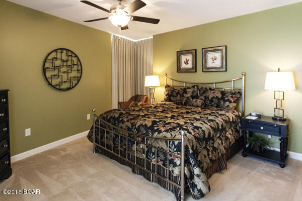 Splash Condo - Residential