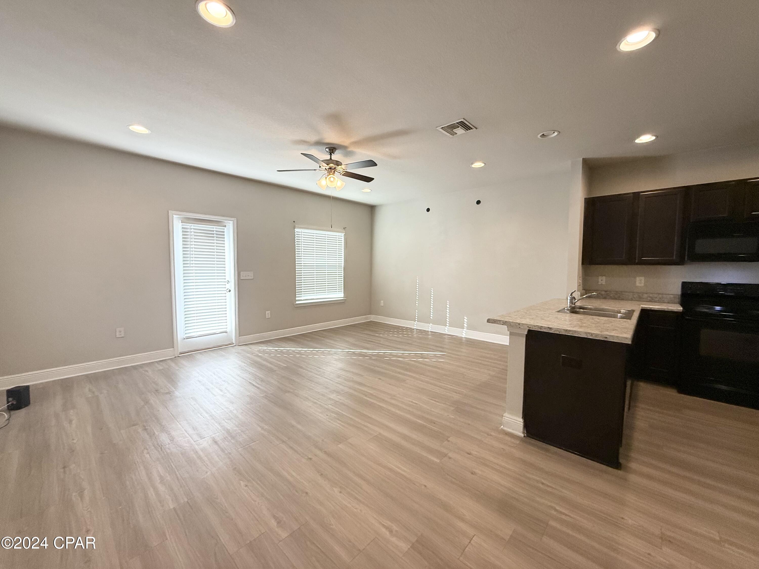 Sentinel Point - Residential