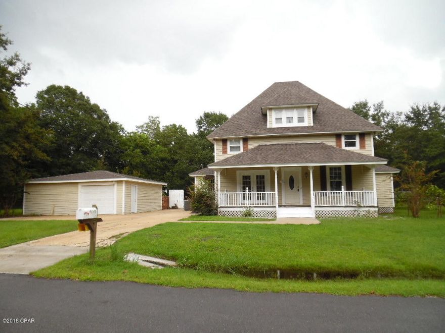 ***MULTIPLE OFFERS, HIGHEST AND BEST DUE BY 9AM ON 5/23/19.****Lynn Haven!!! Almost 3/4 of an acre corner lot! A new roof was installed 8/2018. Features include a large southern style front porch, a large deck in the back yard, and large detached garage.