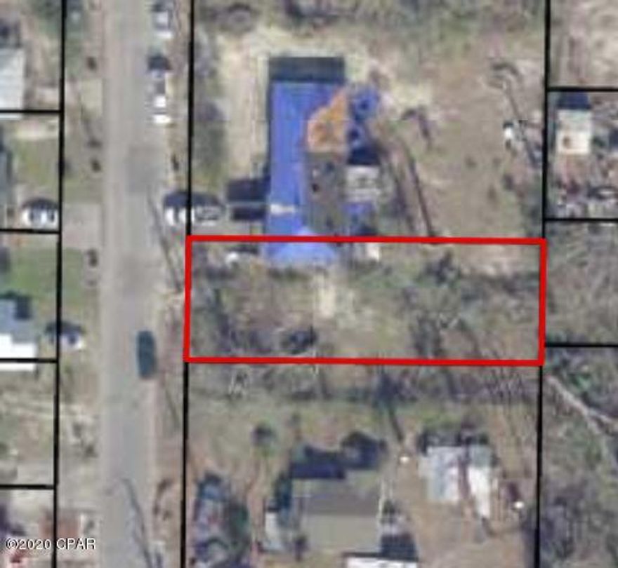 Vacant lot convenient to downtown PC, City Marina, Bay High School, shopping and restaurants.  City water and city sewer.