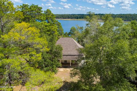 A home in Chipley