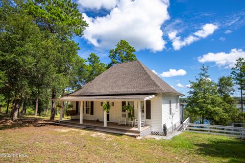 A home in Chipley