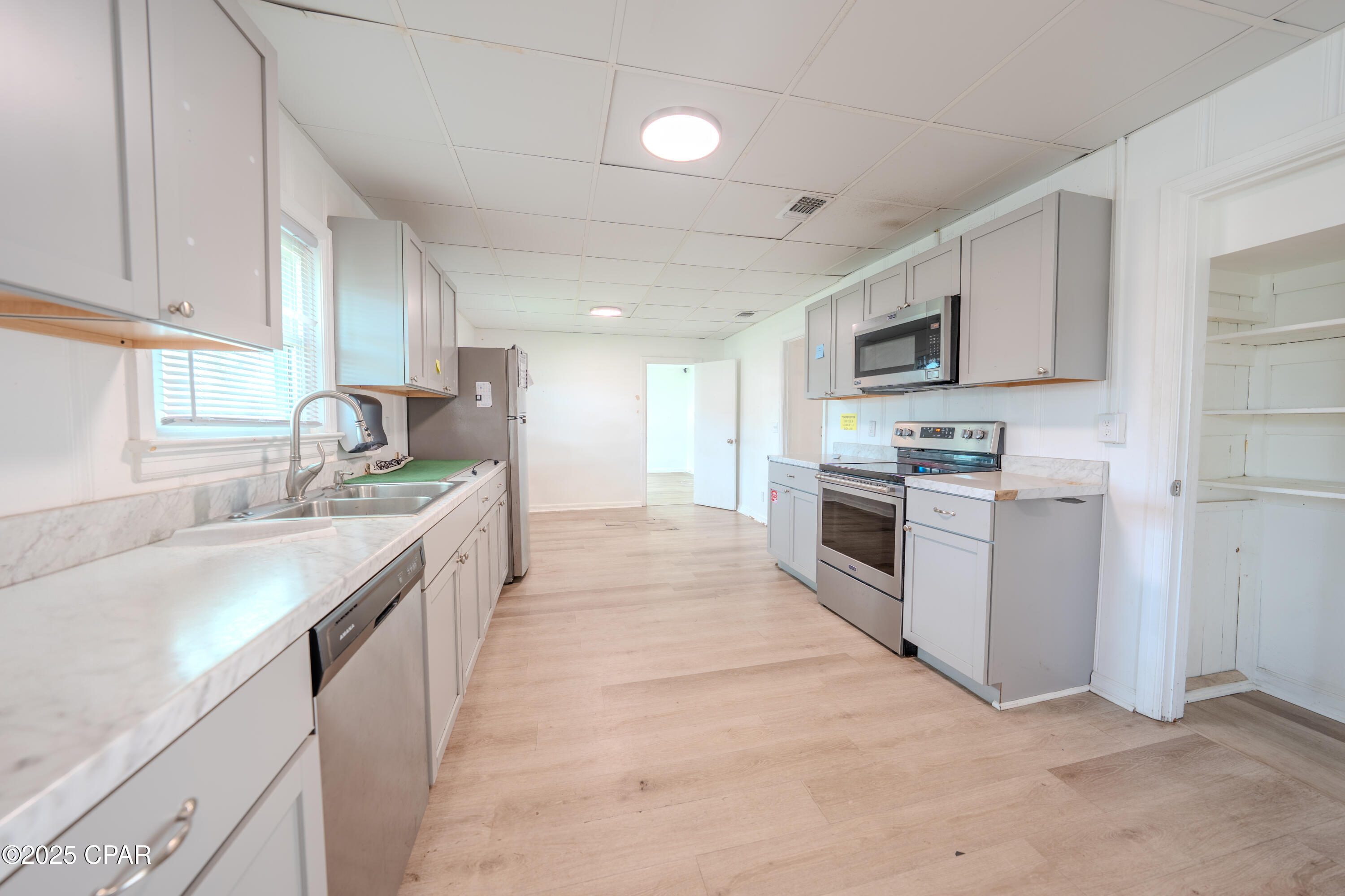 [No Recorded Subdiv] - Commercial Sale