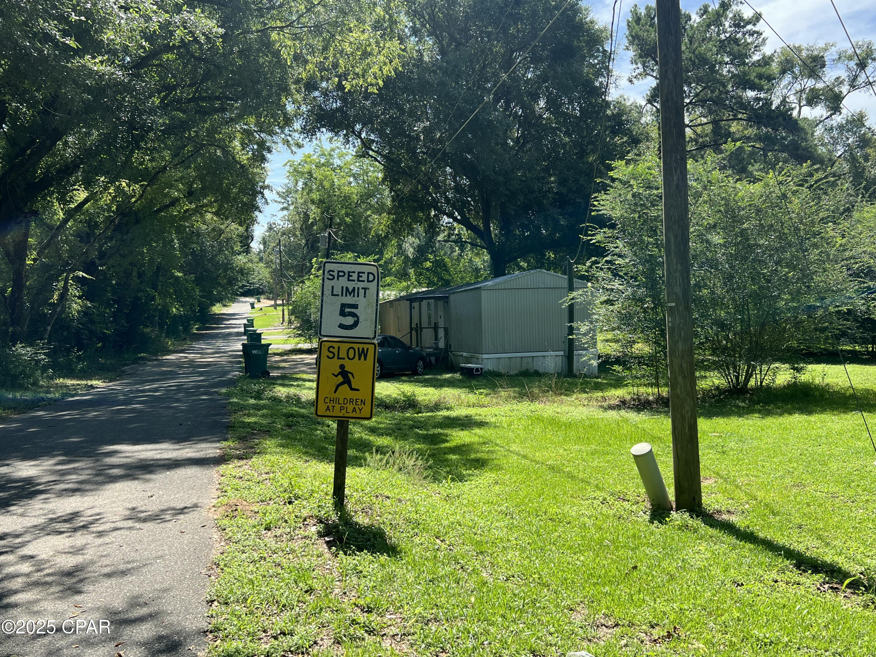 [No Recorded Subdiv] - Commercial Sale