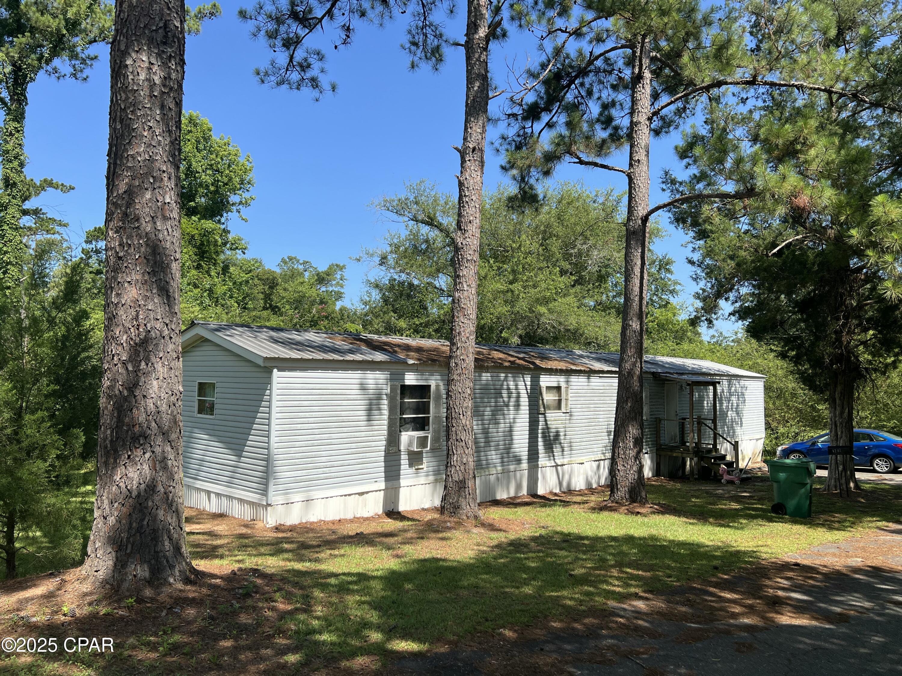 [No Recorded Subdiv] - Commercial Sale