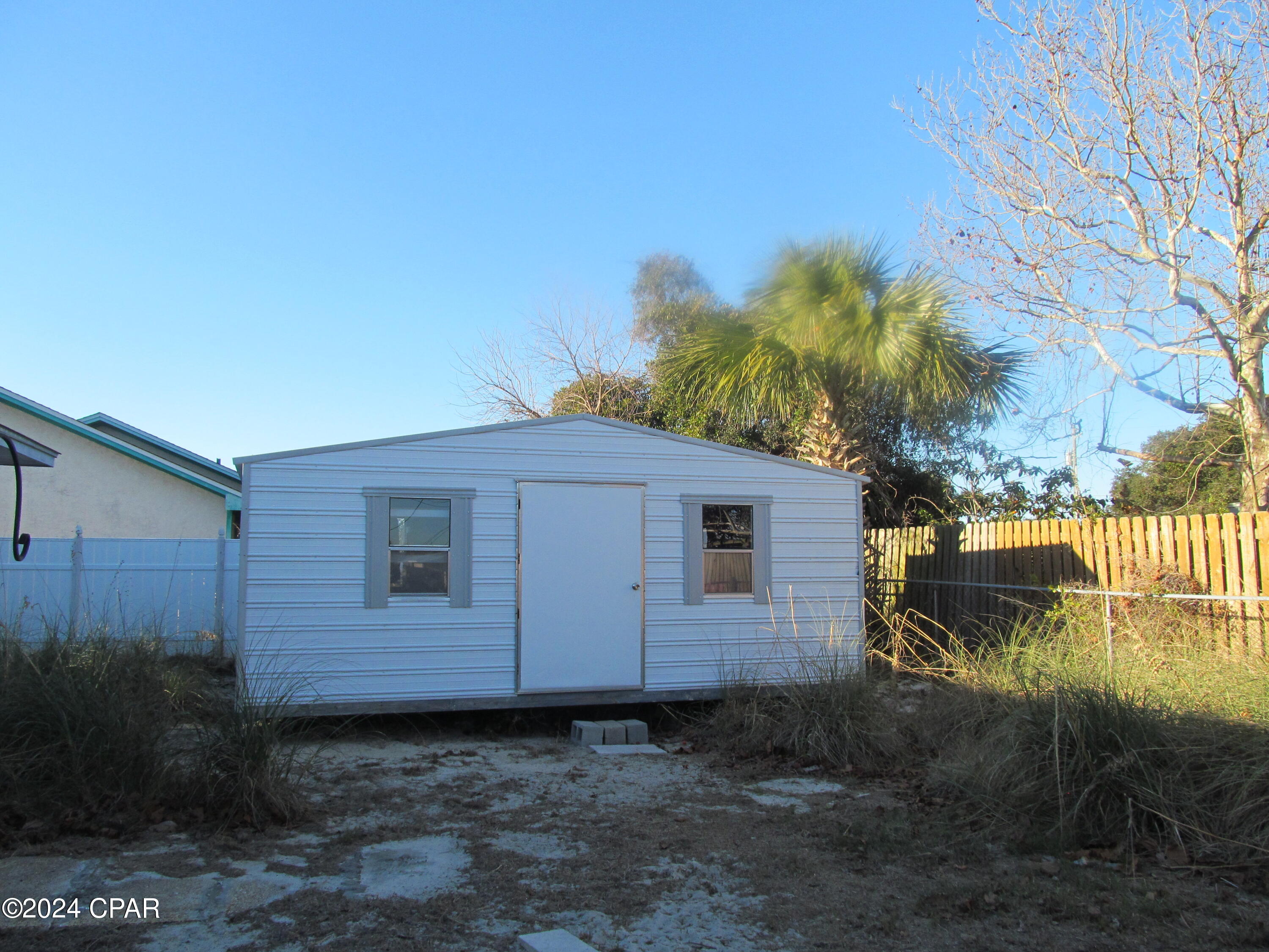 [No Recorded Subdiv] - Residential Lease